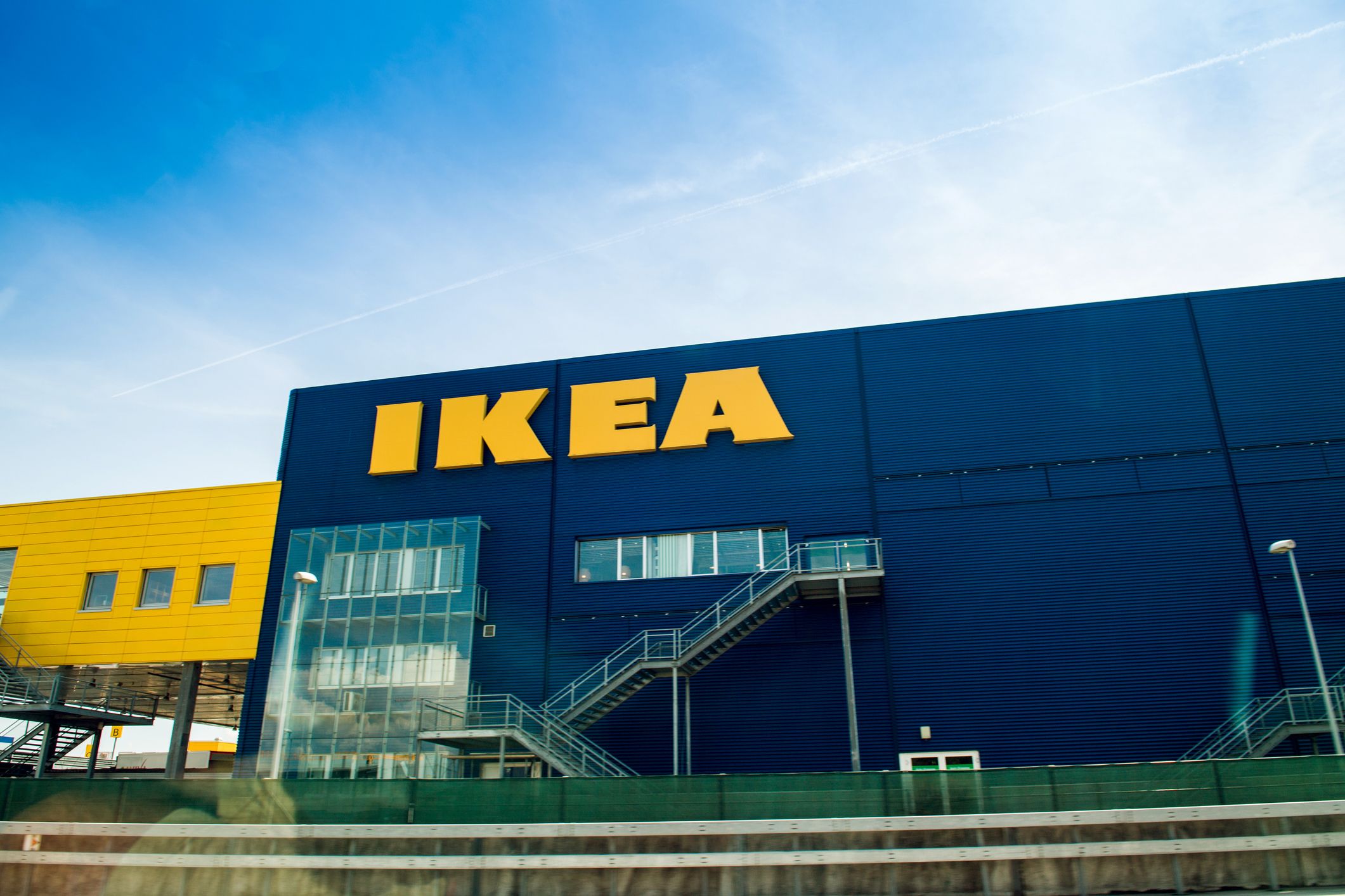 Das IKEA-Produkt kann plötzlich von der Wand fallen.