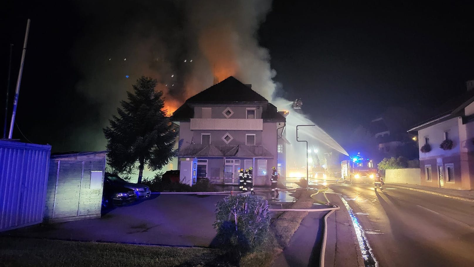 Dachstuhlbrand beim Rüsthaus Kreuth!