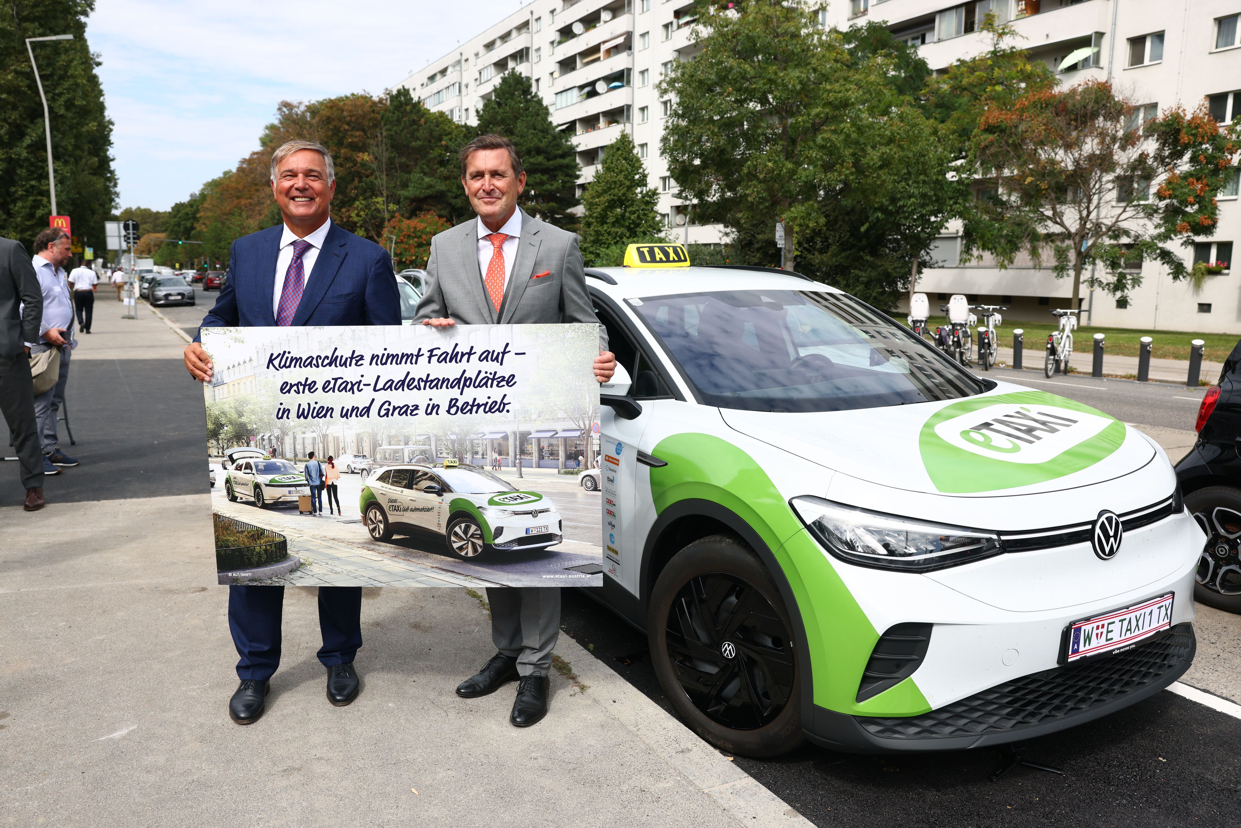 WKW-Chef Walter Ruck und Wirtschaftsstadtrat Peter Hanke (SP). 