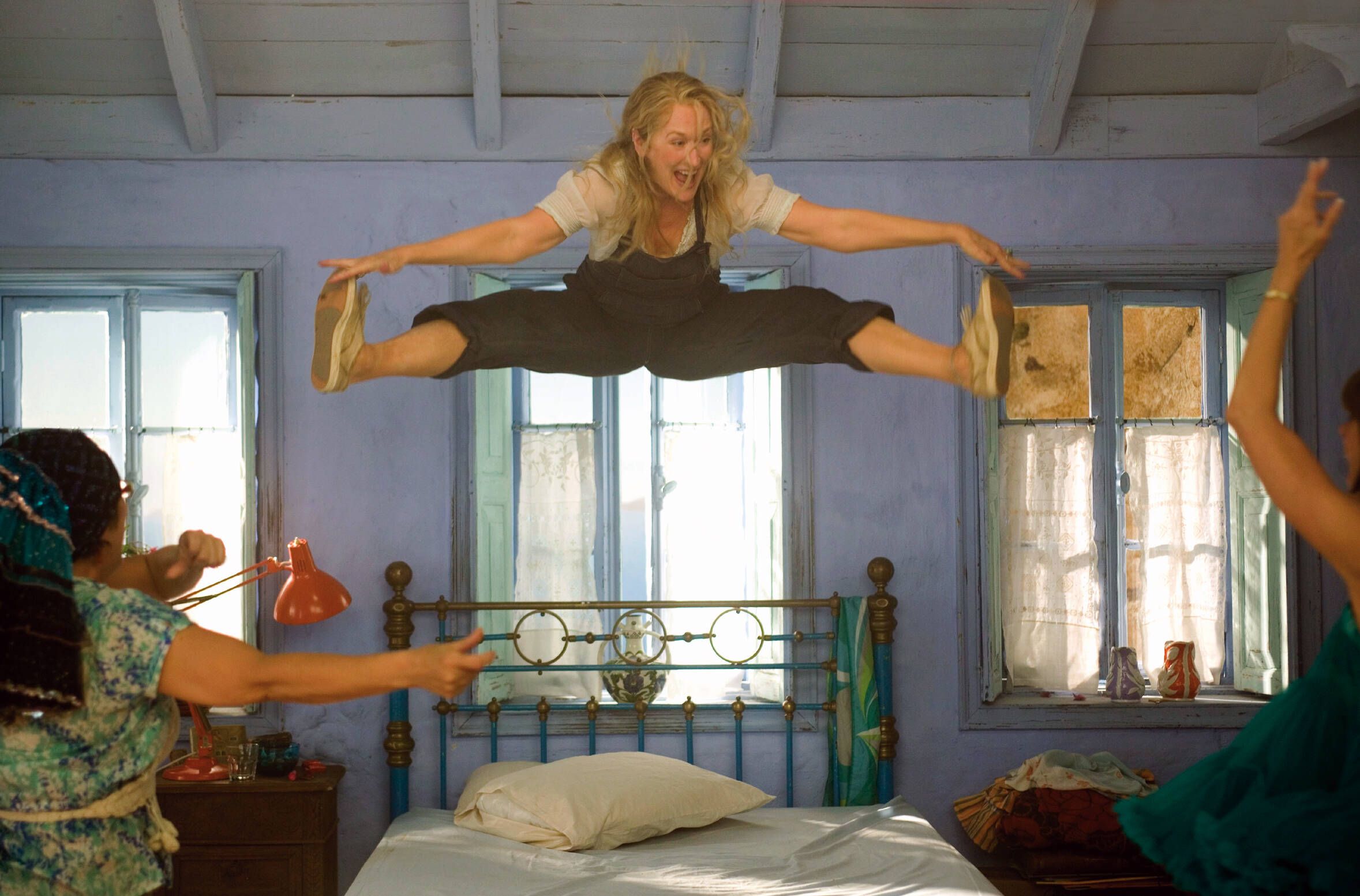 MAMMA MIA PUBLICATIONxINxGERxSUIxAUTxONLY Mandatory credit line: Image courtesy UNIVERSAL PICTURES Copyright:  2008 Universal Studios. ALL / Ronald Grant Archive / Mary Evans