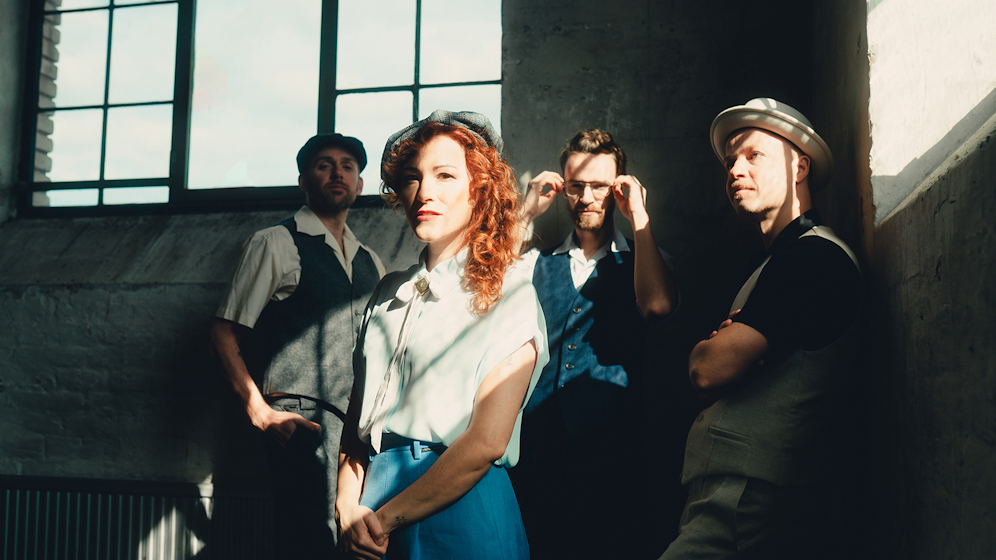 Marina and Kats spielen modernen Indie-Swing am 30.9. in der Tischlerei Melk Kulturwerkstatt.