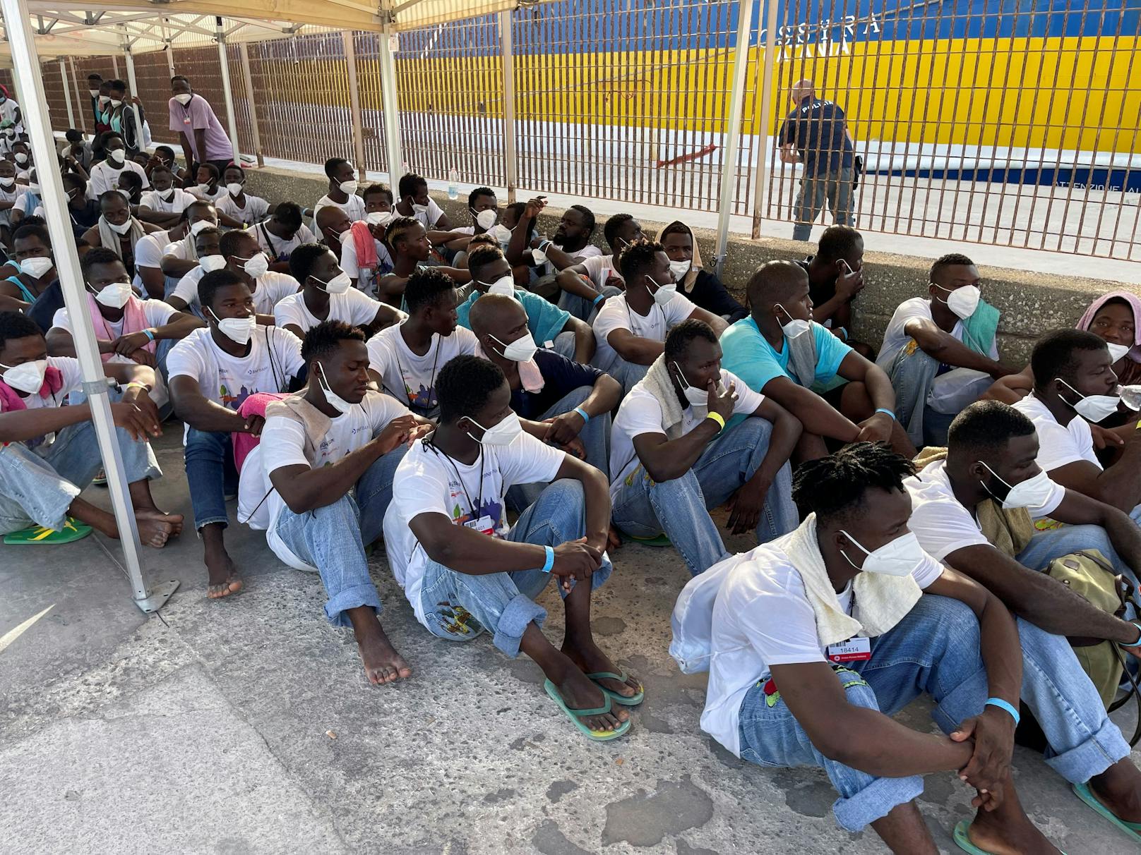 Aufgrund der steigenden Zahl an ankommenden Migranten hat die italienische Insel Lampedusa den Notstand ausgerufen.