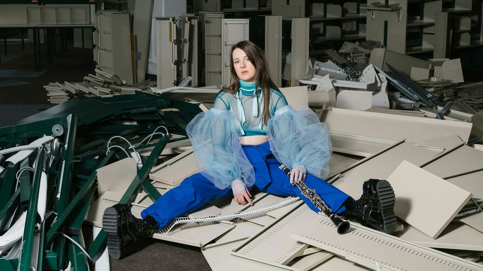 Sonntag, 17. September, 19 Uhr: <a href="https://mttw.at/hoerblicke/">HÖRBLICKE TALK</a> zu »Von gläsernen Himmelsscherben« mit Tanja Elisa Glinsner und Azelia Opak im Gespräch mit Annemarie Mitterbäck im Projektraum WUK.