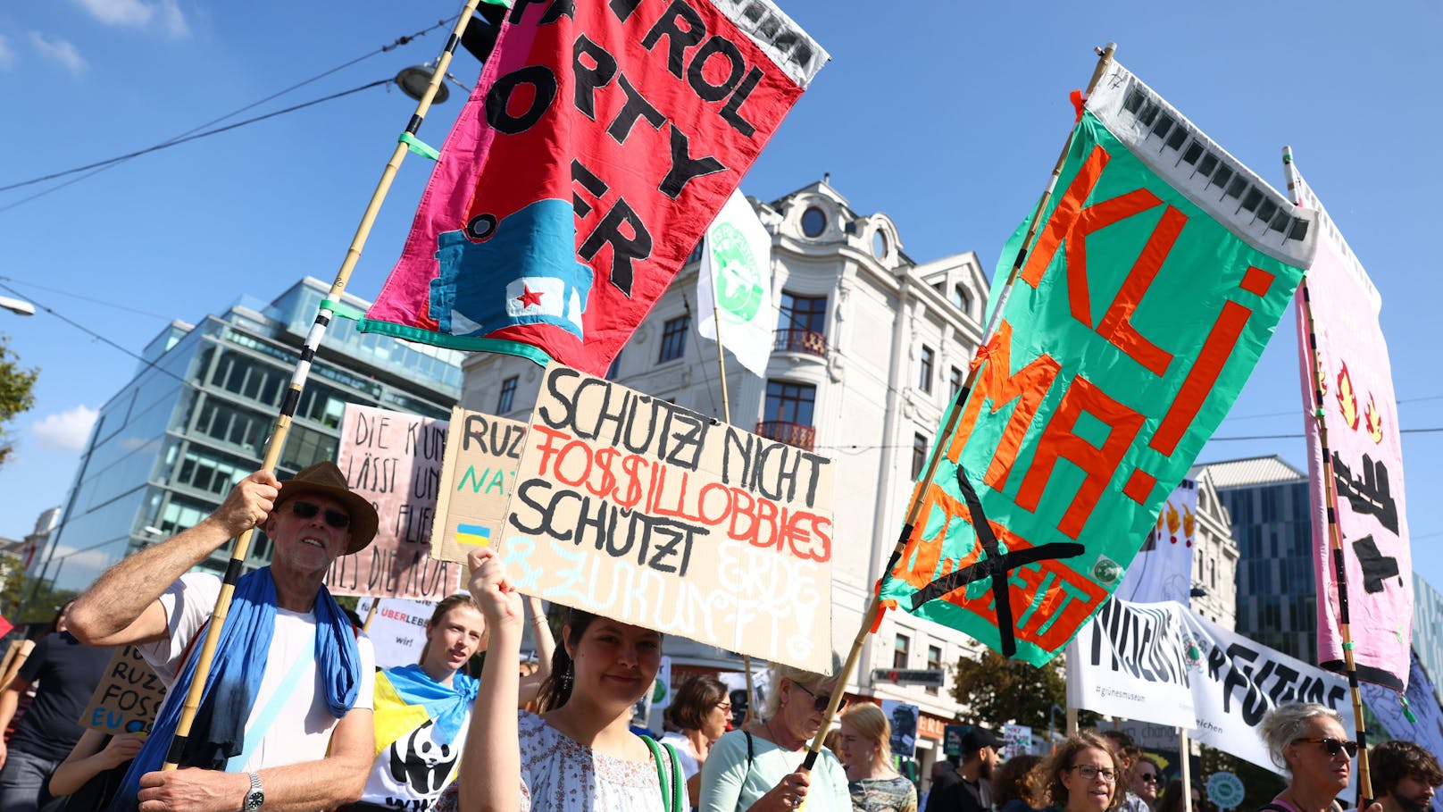 Auch unzählige Kids marschierten beim Klimastreik.