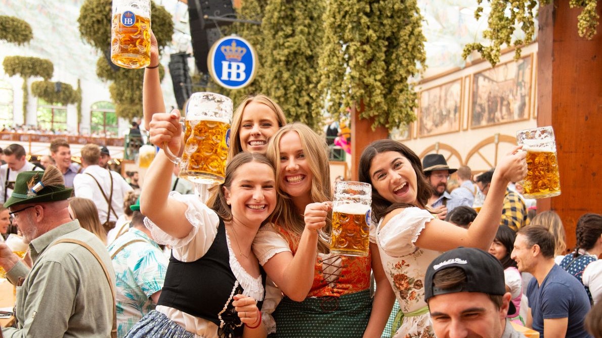 Beim Anblick der Rechnung dürfte so manchem Wiesn-Gast das Lachen vergehen. 