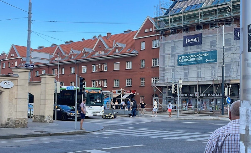 Verkehrsunfall auf der Brünner Straße in Wien-Floridsdorf