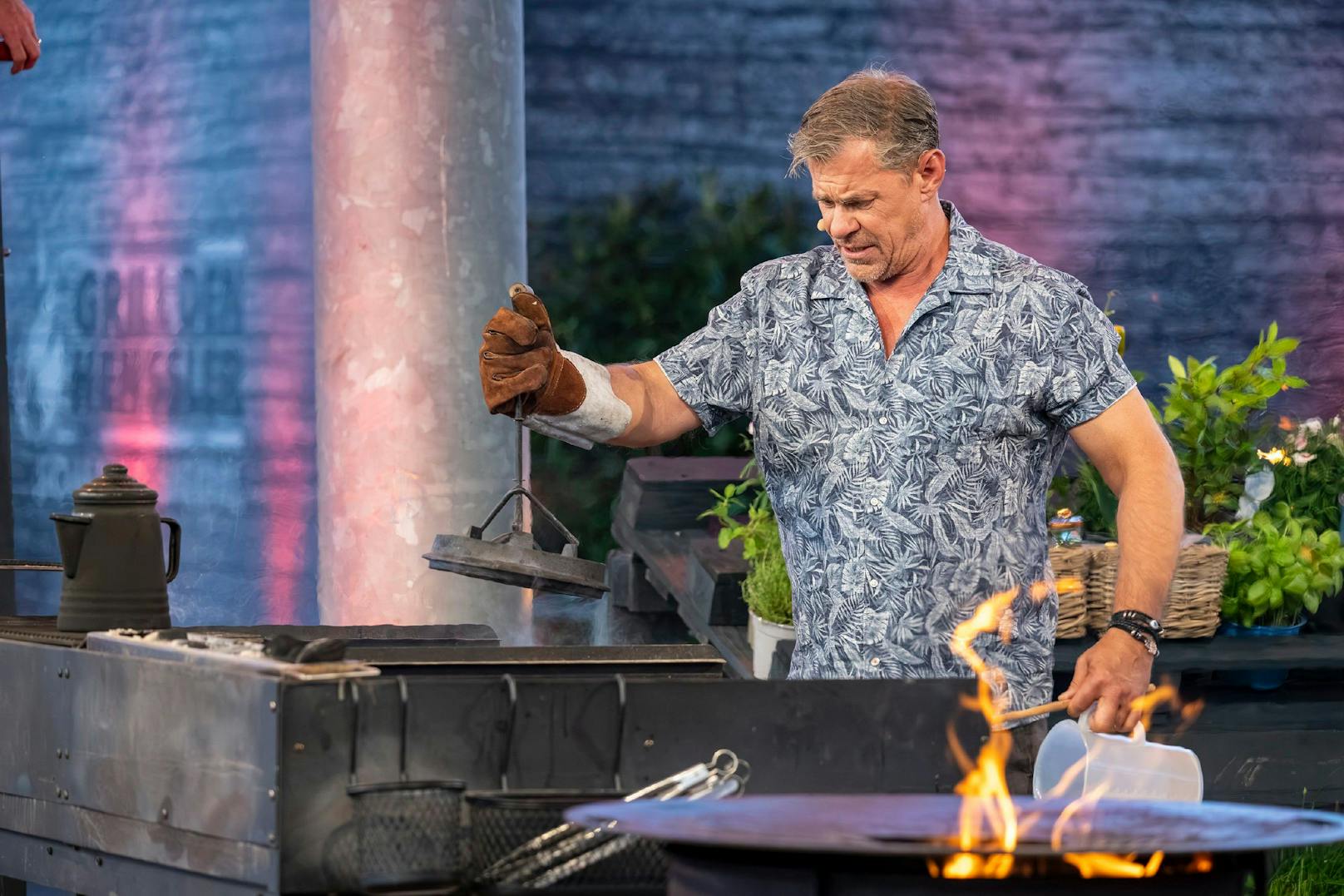 Schauspieler <strong>Sven Martinek</strong> feiert als gebürtiger Magdeburger ein Heimspiel und gleichzeitig seine Premiere in der Koch-Show.