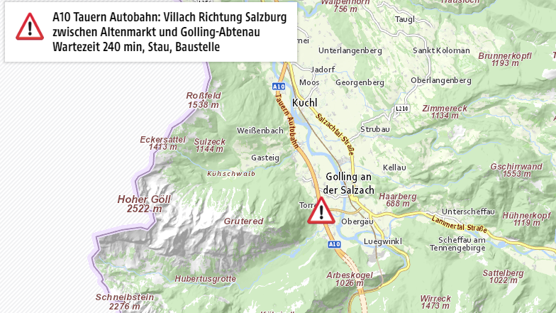 "Vier Stunden Wartezeit" in Richtung Salzburg meldet die ASFINAG um 16:30 Uhr.
