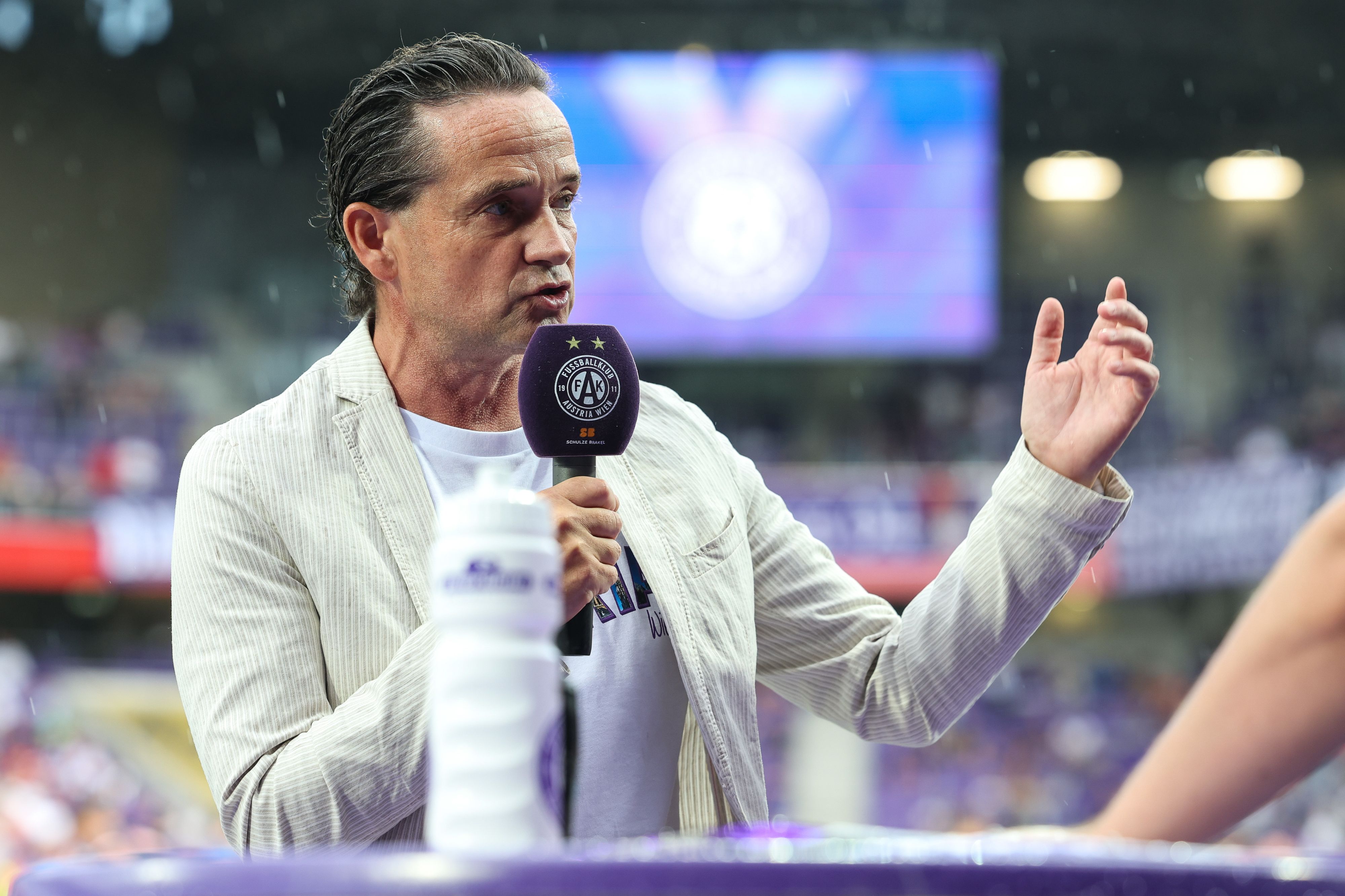 Der Präsident zur finanziellen Situation