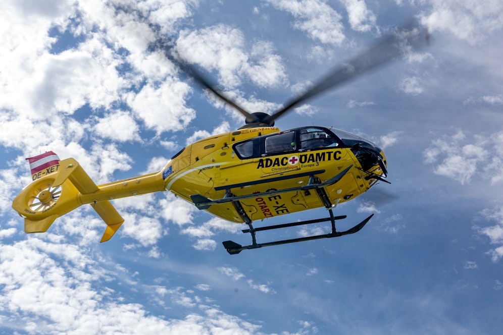 Der 17-Jährige wurde ins UKH Graz geflogen. (Symbolbild)