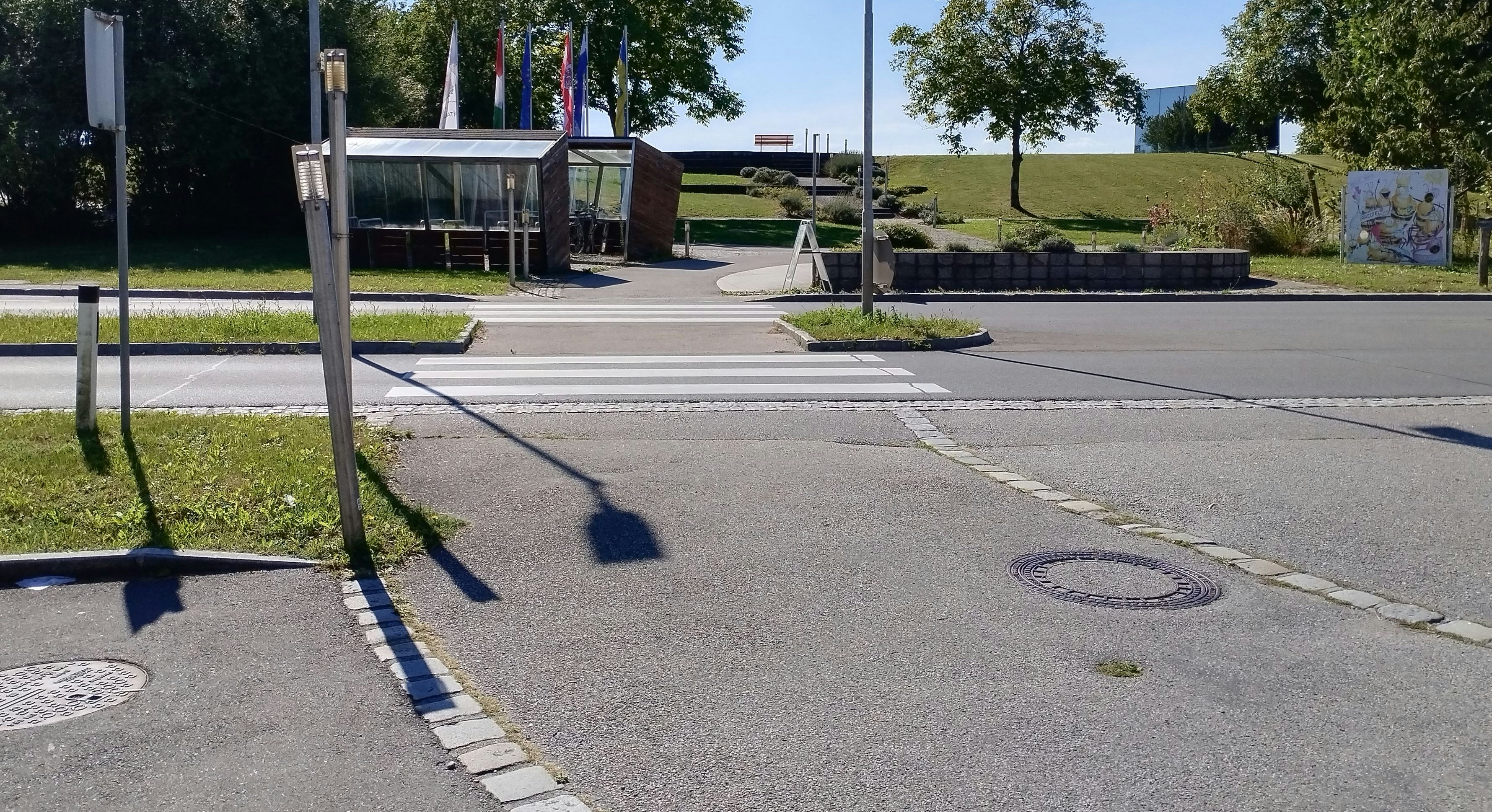 Dieser Zebrastreifen soll laut Gutachten vom Land NÖ wegkommen. 