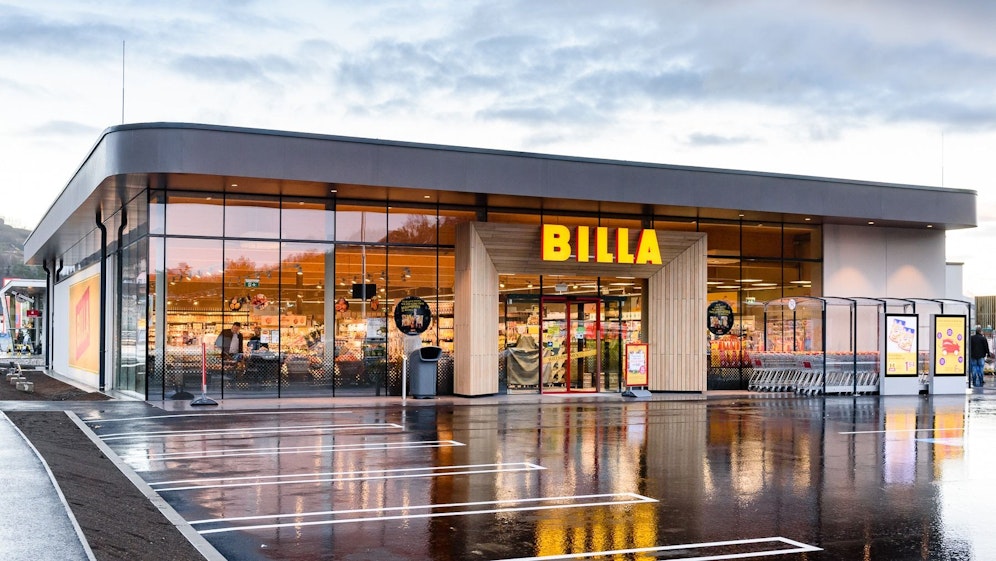 In einer Linzer Billa-Filiale mahnt ein neues Hinweisschild zu 