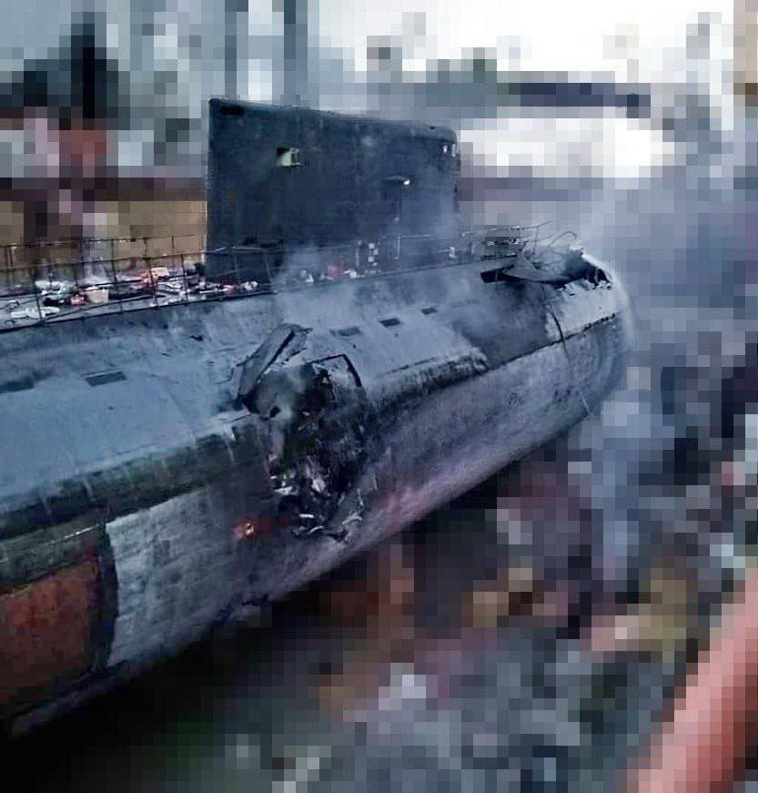 Ukrainische Raketen reißen Loch in russisches U-Boot – Ukraine | Heute.at