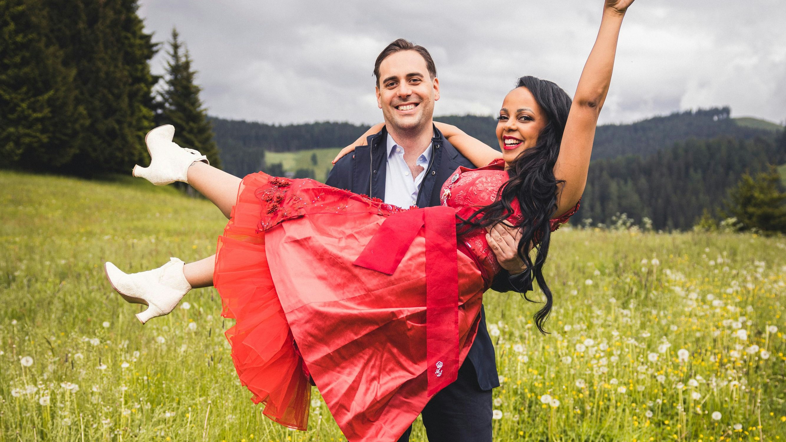 Hochzeit und Baby voraus! Bahati und ihr Marzio: "My Love"