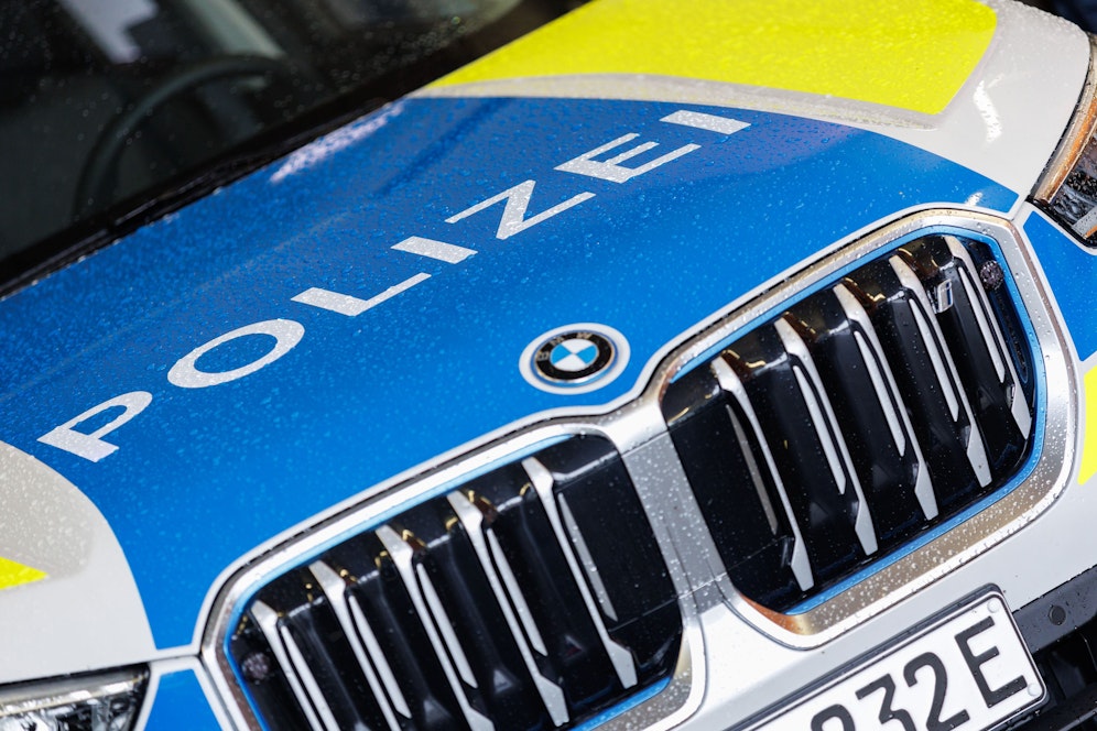 Die bayrische Polizei konnte die Leiche der Frau am Inn-Ufer entdecken. (Symbolbild)