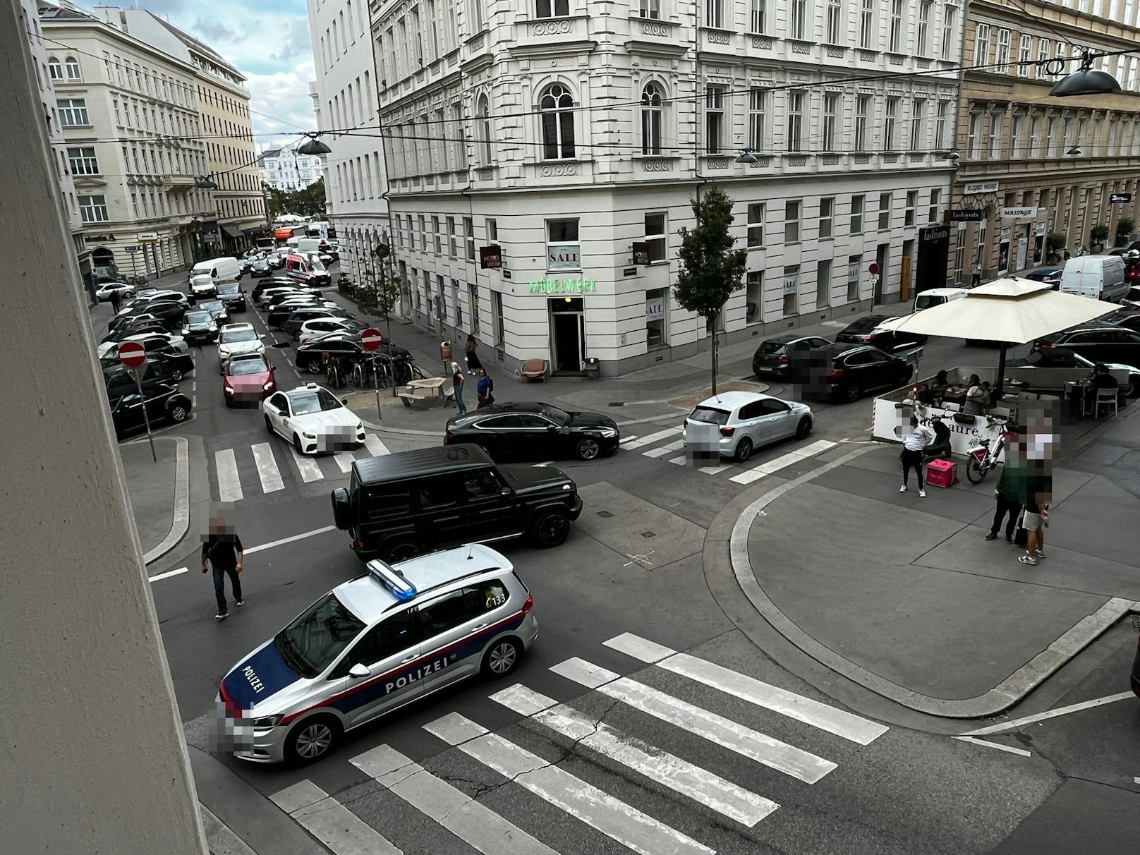 Grund dafür war ein suspekter Gegenstand in einem Mülleimer.