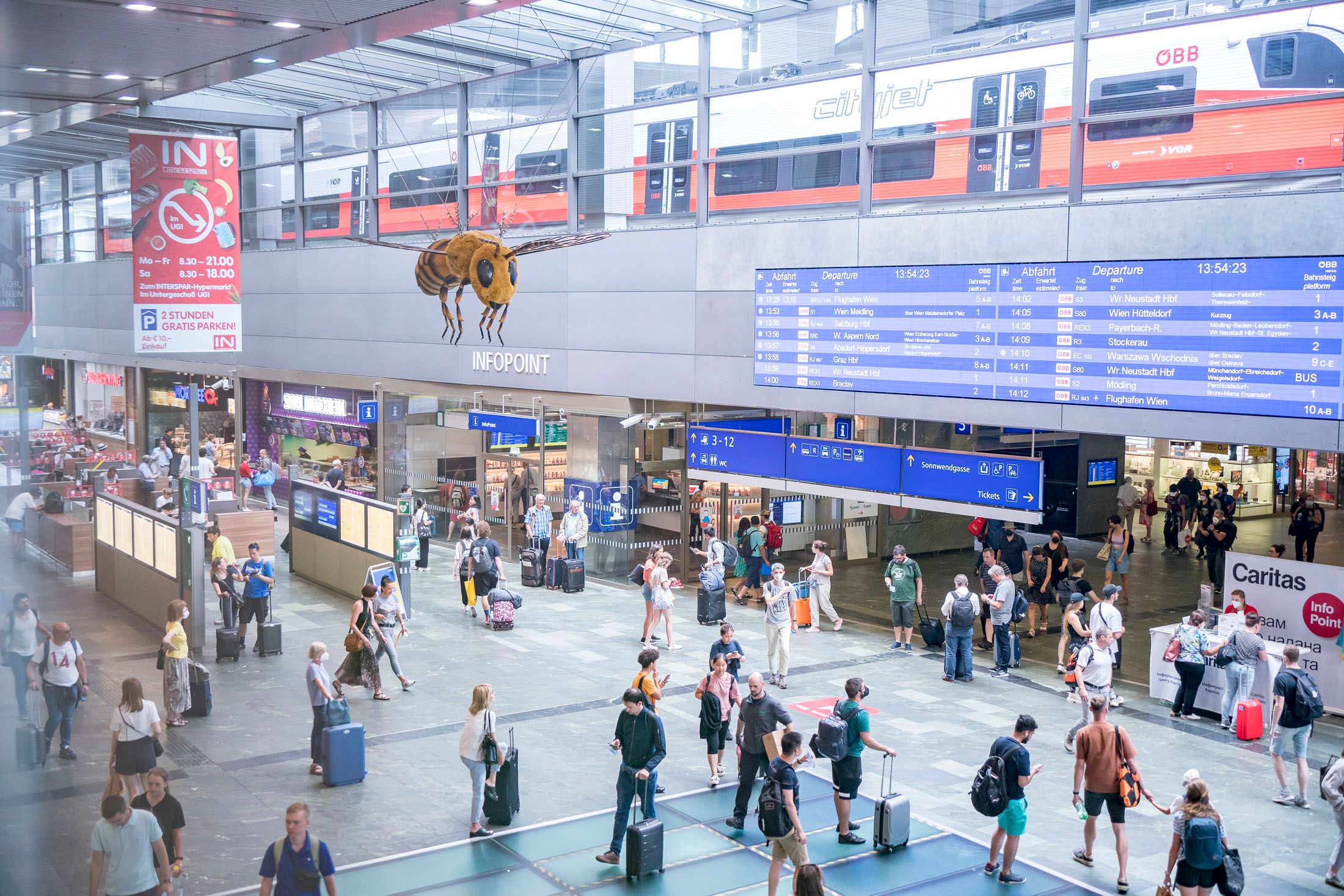 Ohne Hinweise aus dem Ausland wären die Behörden zu den Anschlagsplänen am Hauptbahnhof blind gewesen, heißt es.