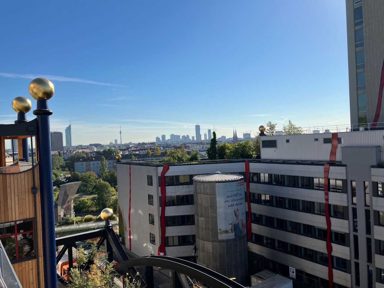 Heute.at - Müll-Anlage in Wien – auch ein Auto wurde verbrannt