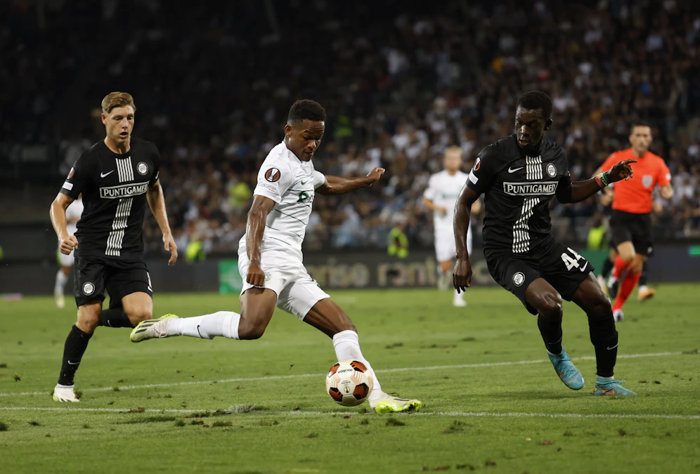 Sporting Lissabon gewinnt gegen Sturm Graz. 
