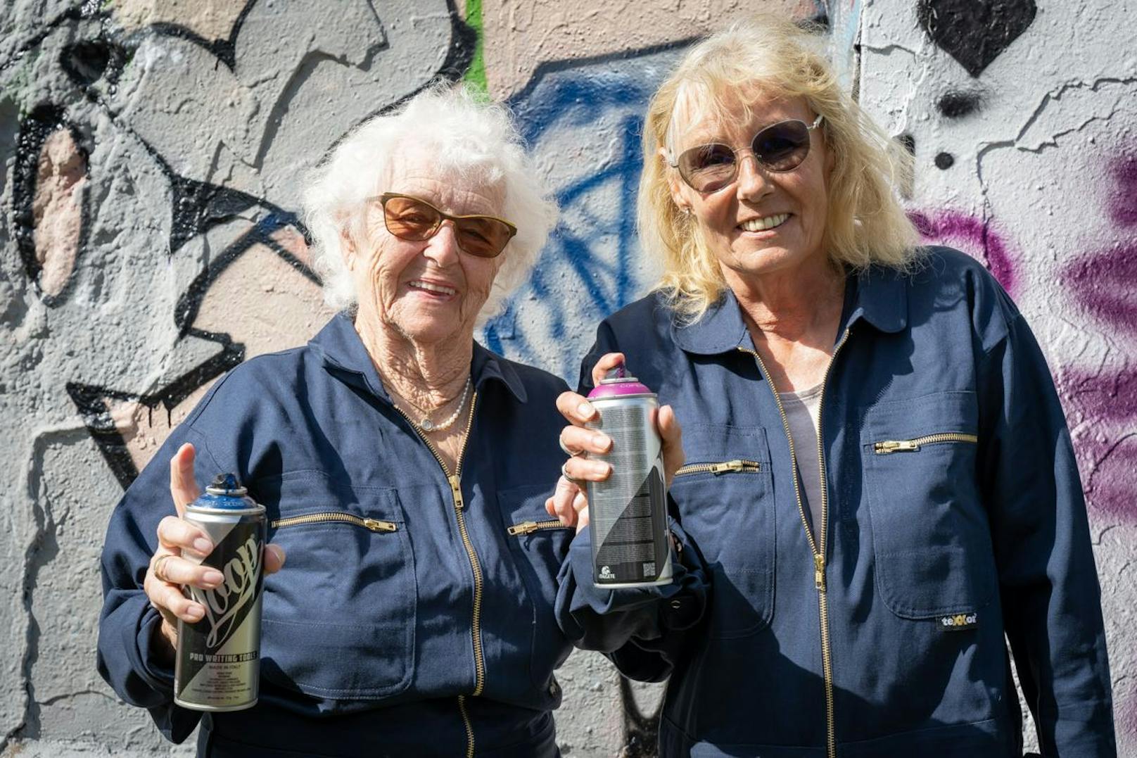 Die rüstigen Pensionisten aus dem Haus zum Leben Föhrenhof zeigten ihr Talent als Graffitti-Künstler.&nbsp;