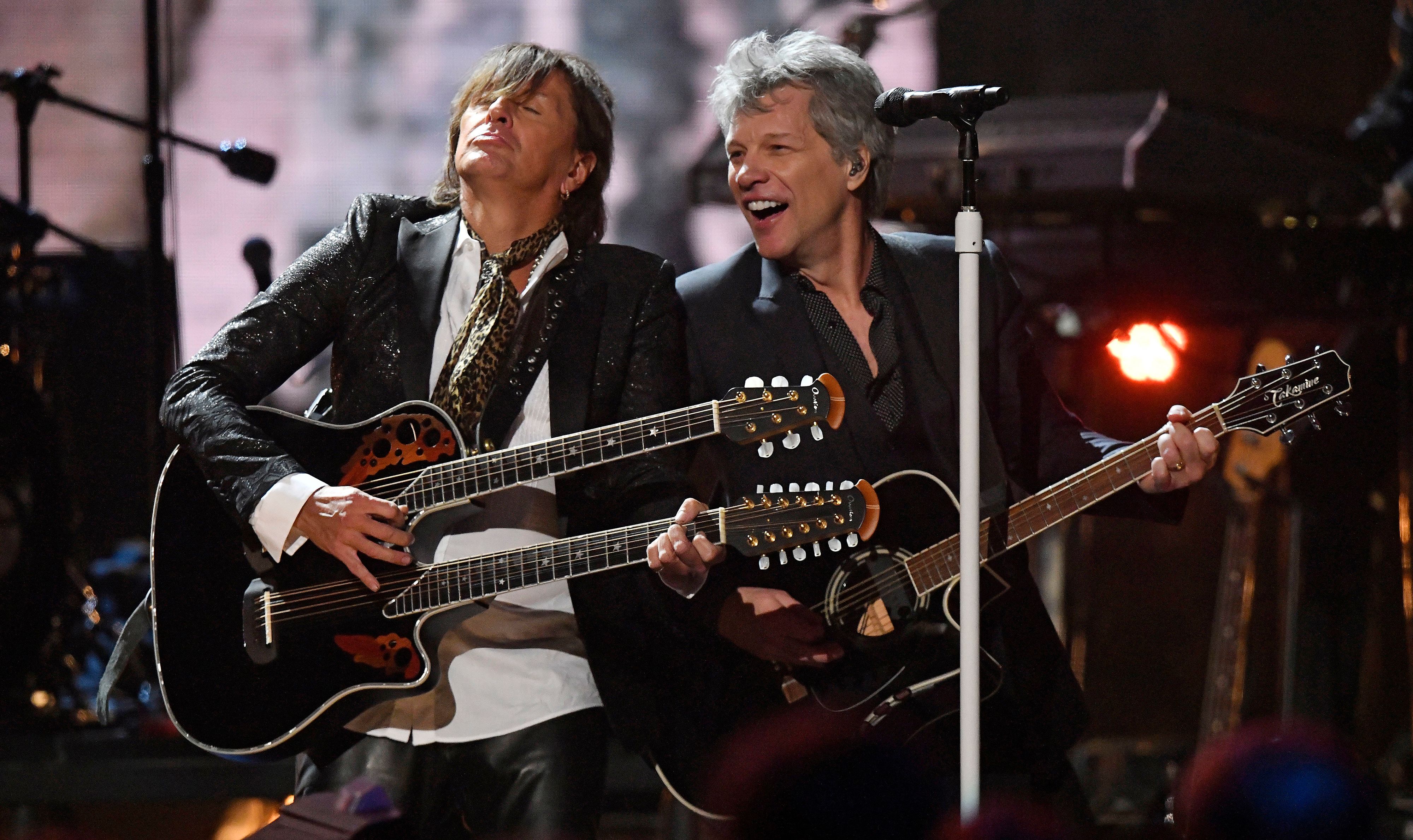 <strong>Richie Sambora</strong> (links) und <strong>Jon Bon Jovi</strong> bei der 