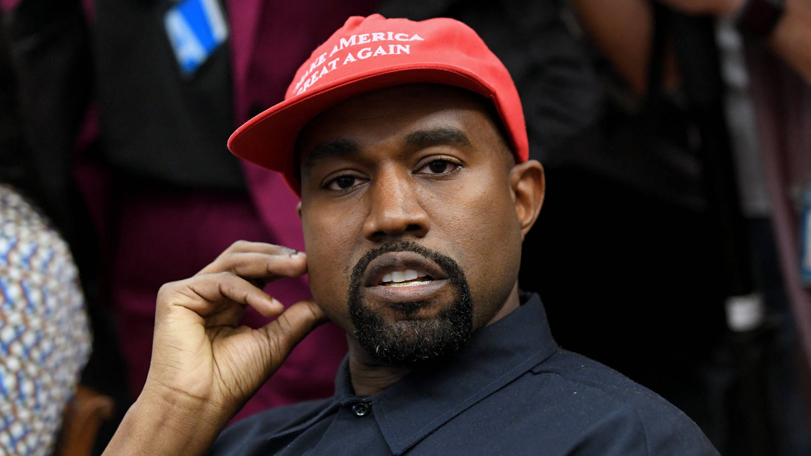 Kanye West zeichnete Hakenkreuze und lobte Hitler