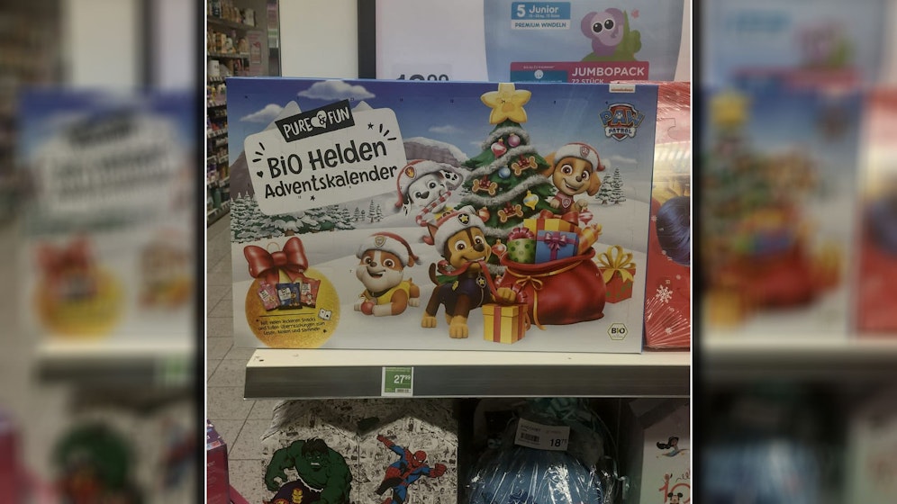 In Wien staunte eine Kundin nicht schlecht über die Auswahl in den Regalen.