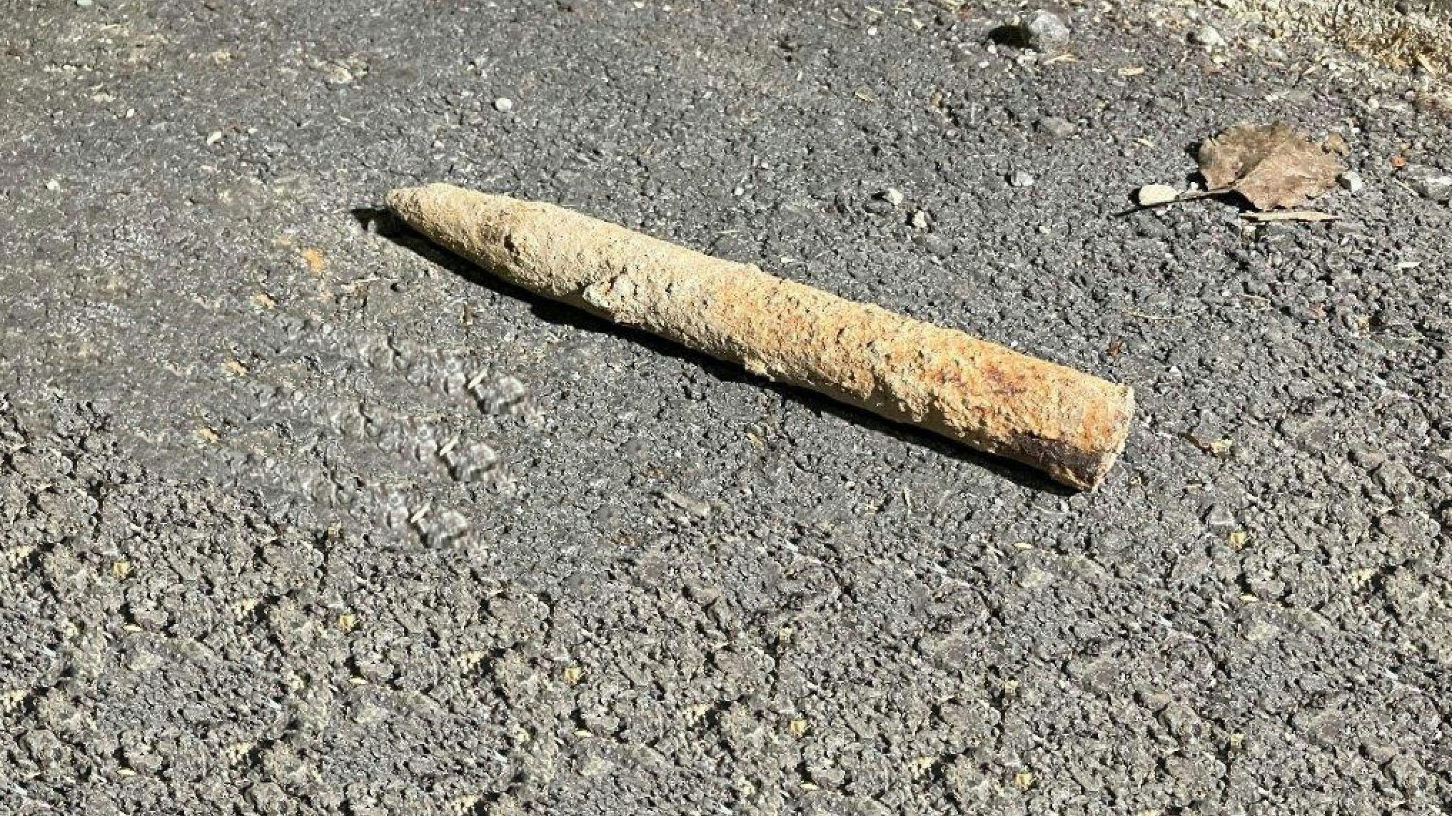 Fund einer Granate bei Hausumbauarbeiten in Radfeld 