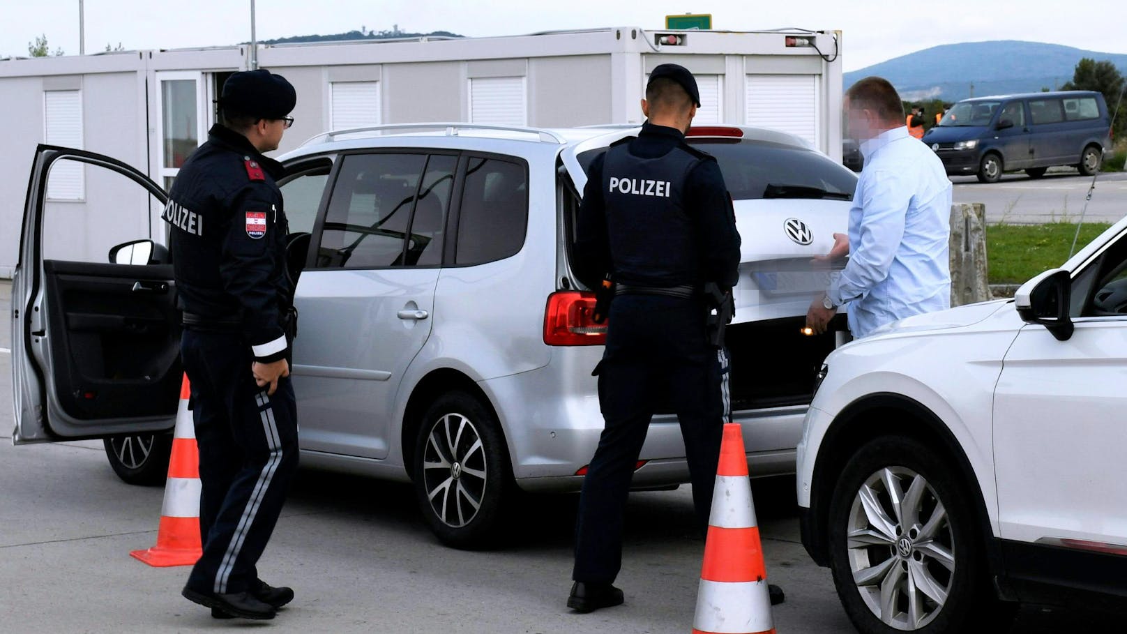 Polizei überprüft Autofahrer und landet Volltreffer