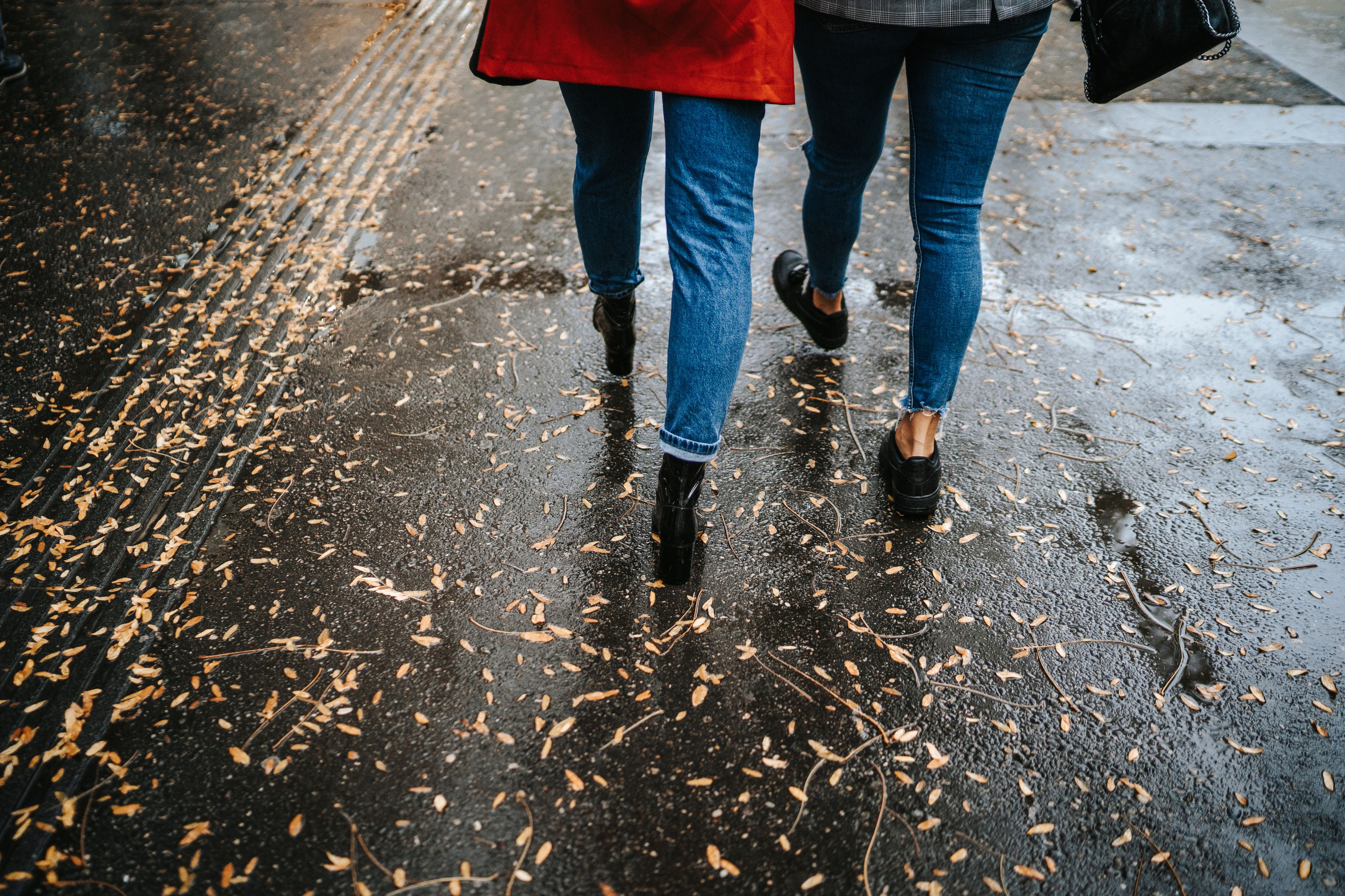 Das Wochenende wird verregnet. (Symbolbild)