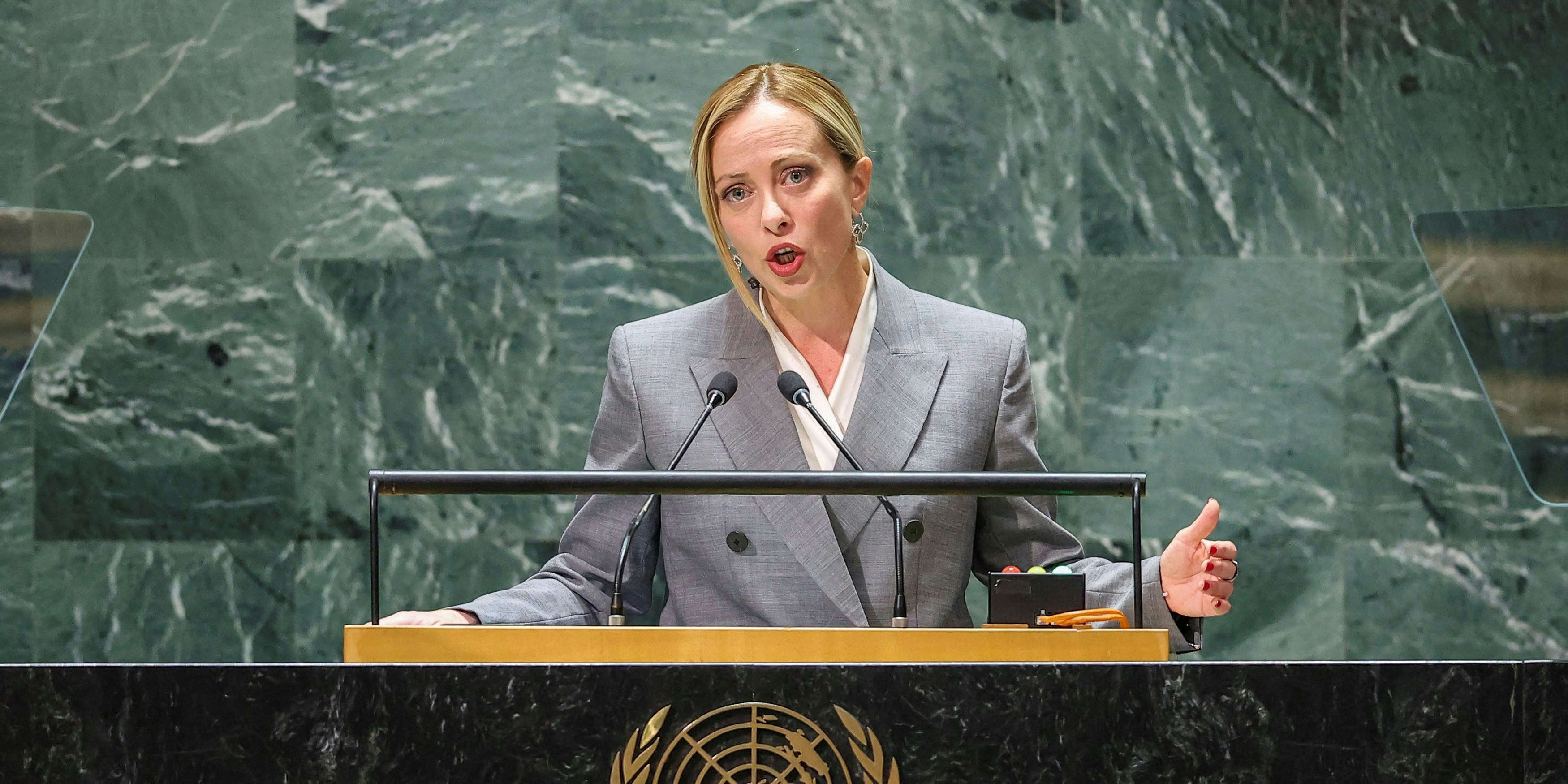 Das Kabinett unter der extrem rechten Ministerpräsidentin Giorgia Meloni hat neue Asyl-Regeln erlassen.