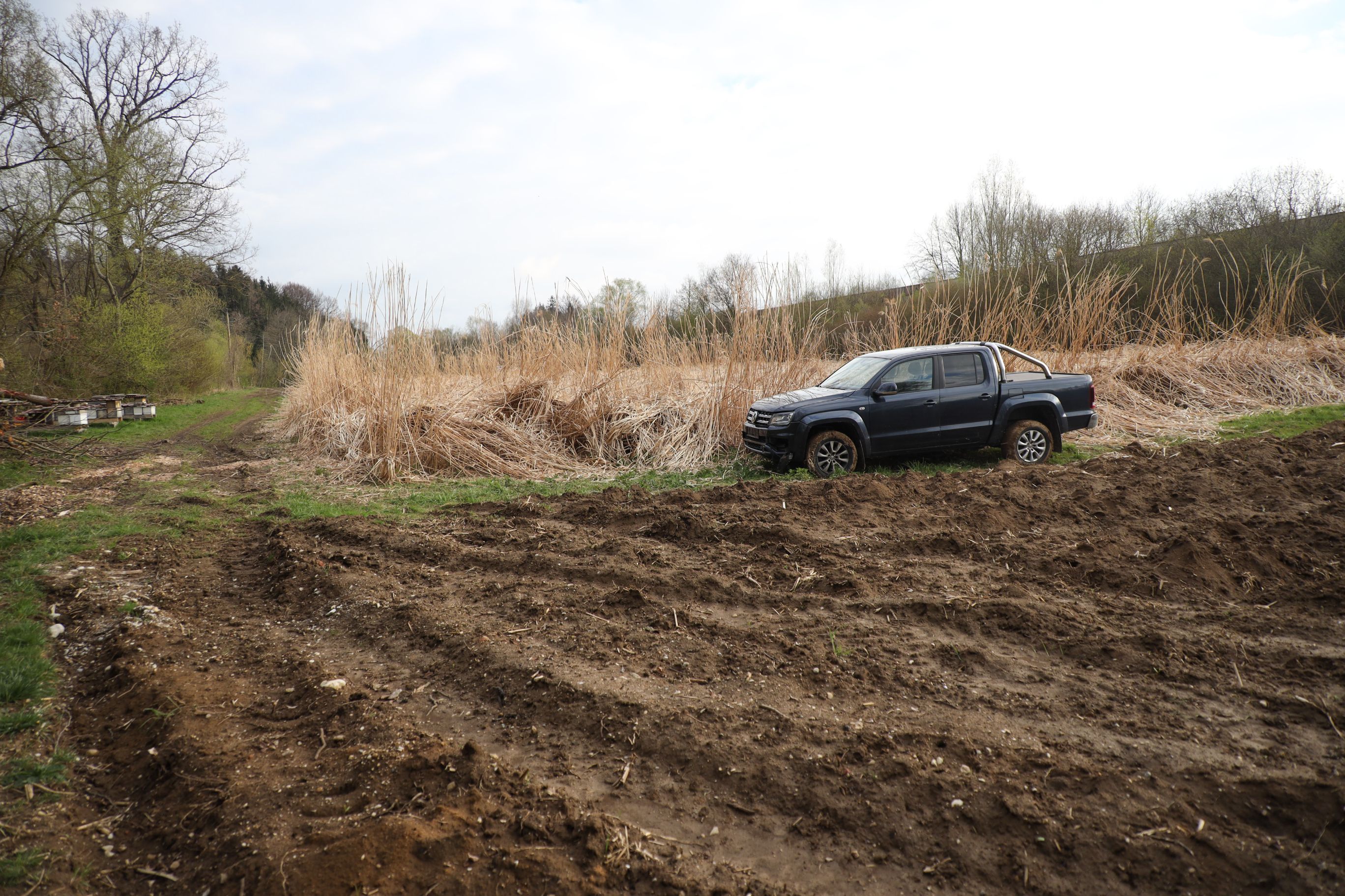 Als 13-Jähriger soll der Bursch schon beim Diebstahl eines Autos dabei gewesen sein. Insgesamt werden ihm 200 Straftaten vorgeworfen.
