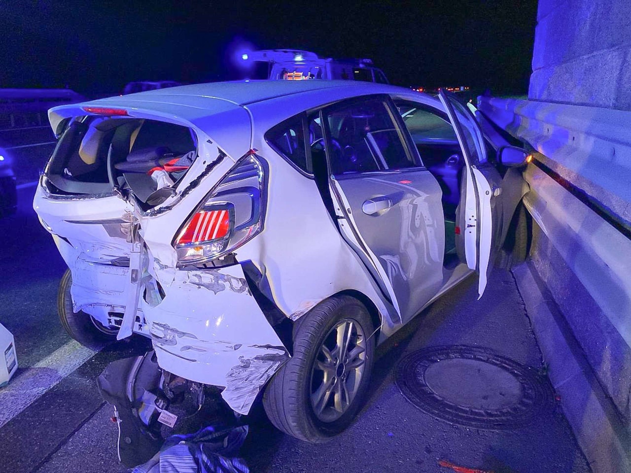 Heute.at - Drei Verletzte nach Crash auf der Westautobahn