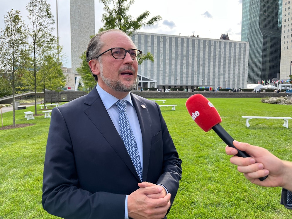 Außenminister Alexander Schallenberg (ÖVP) plädiert, zwischen Palästinensern und Hamas-Terroristen zu unterscheiden.&nbsp;