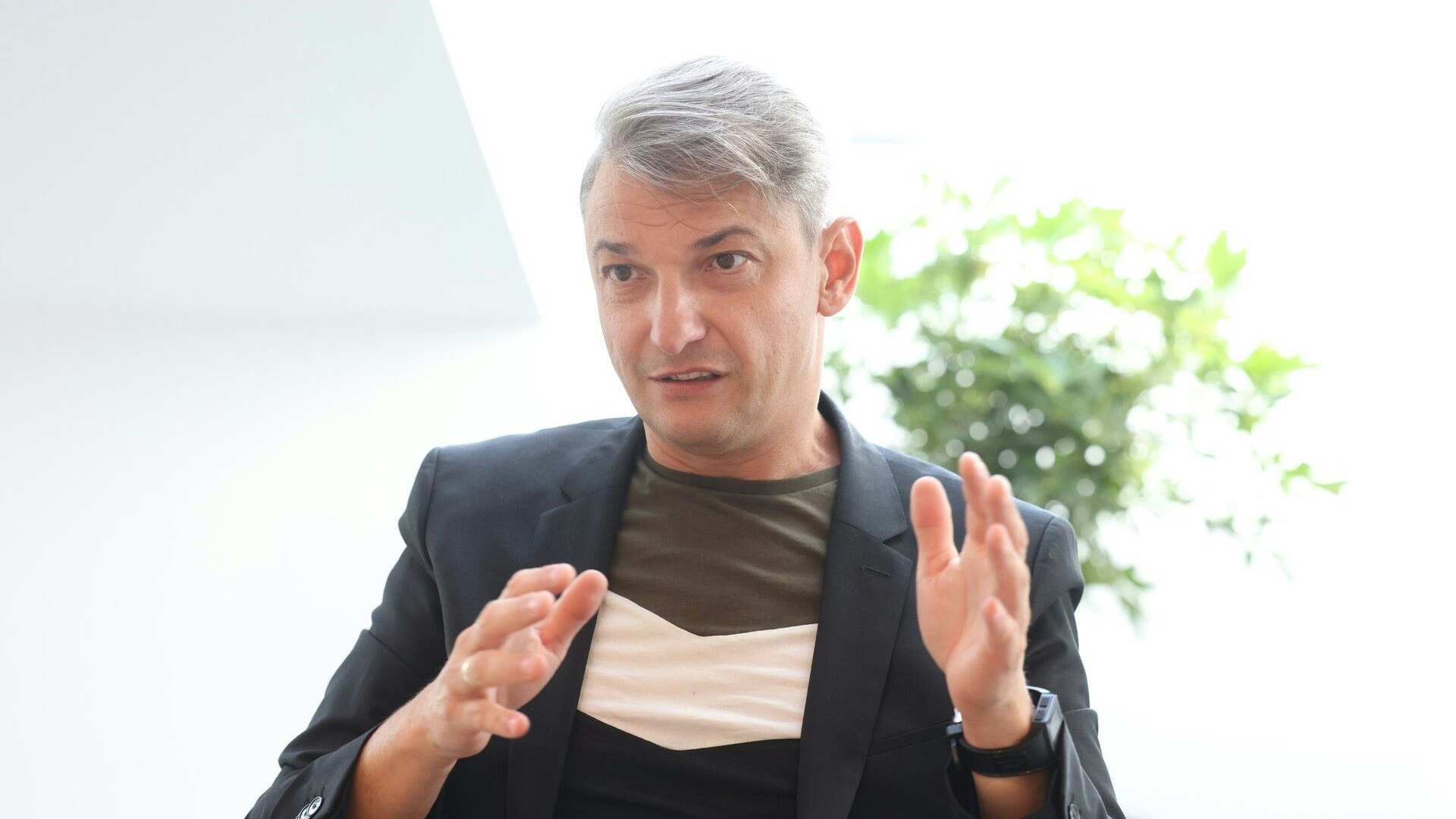 ÖGK-Generaldirektor Bernhard Wurzer sagt jetzt: "Ein Auslandsaufenthalt oder gar ein Urlaub während eines Krankenstands kommen nicht in Frage."