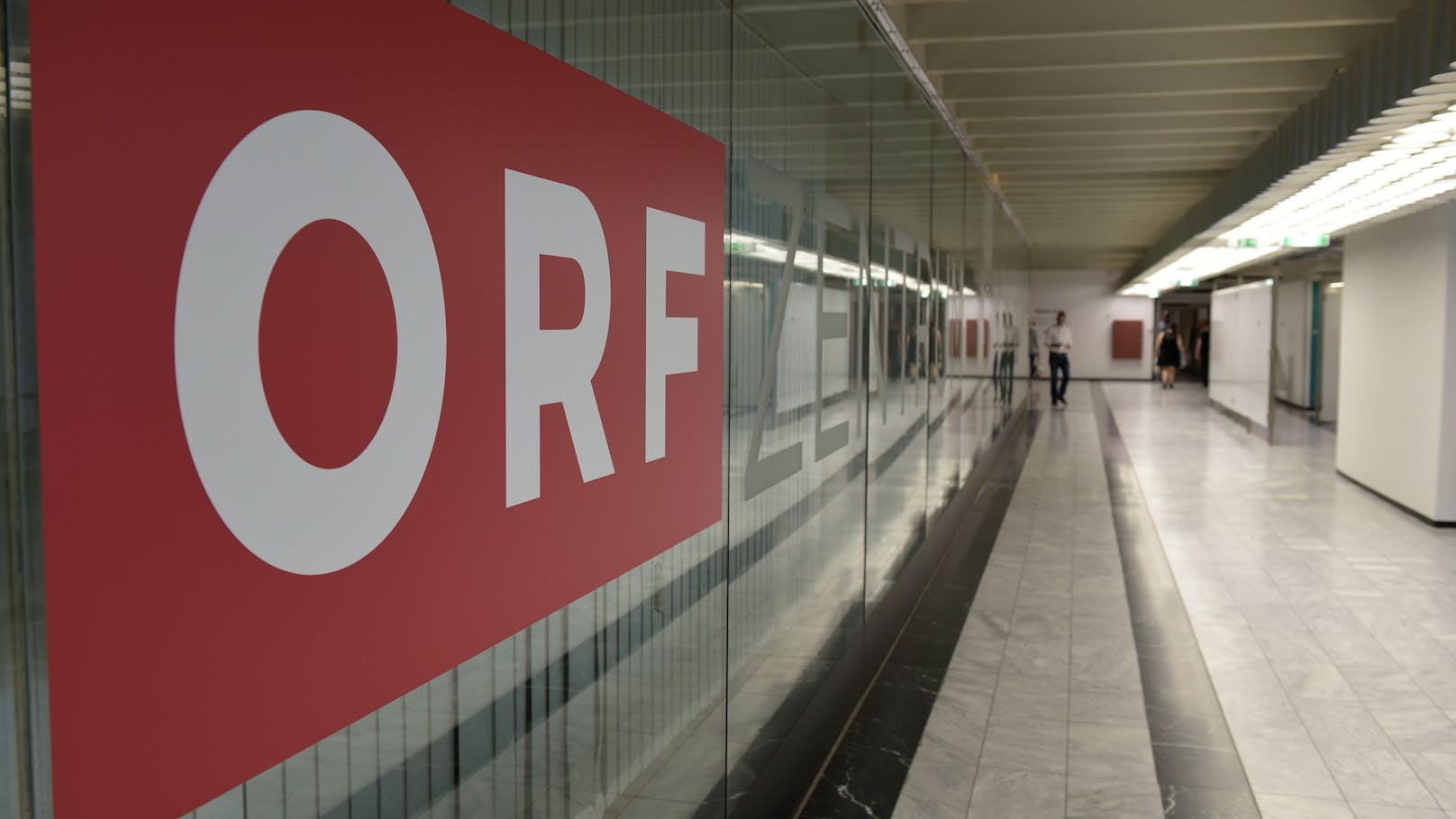 Jetzt kommt raus: So viel verdienen Mitarbeiter im ORF