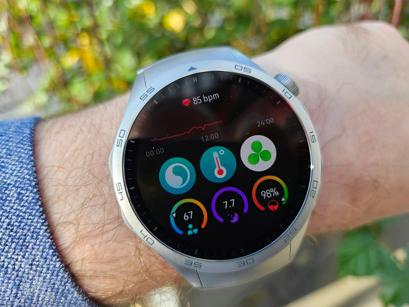 ... kommen alle Smartwatch-Fans voll auf ihre Kosten. Da fragt man sich schon, was ein vielleicht noch kommendes Pro-Modell eigentlich noch mehr bieten soll als die aktuelle Huawei Watch GT 4.
