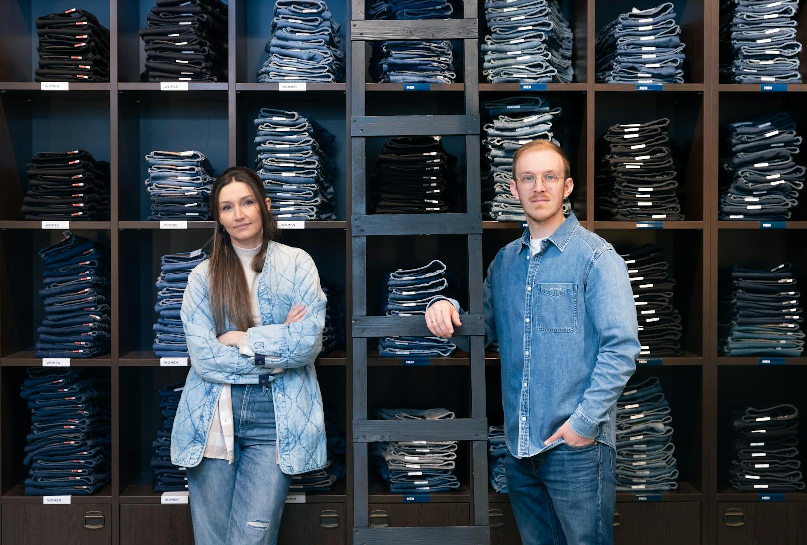 Dieses "Date" in Wien bringt dir die Jeans der TV-Stars