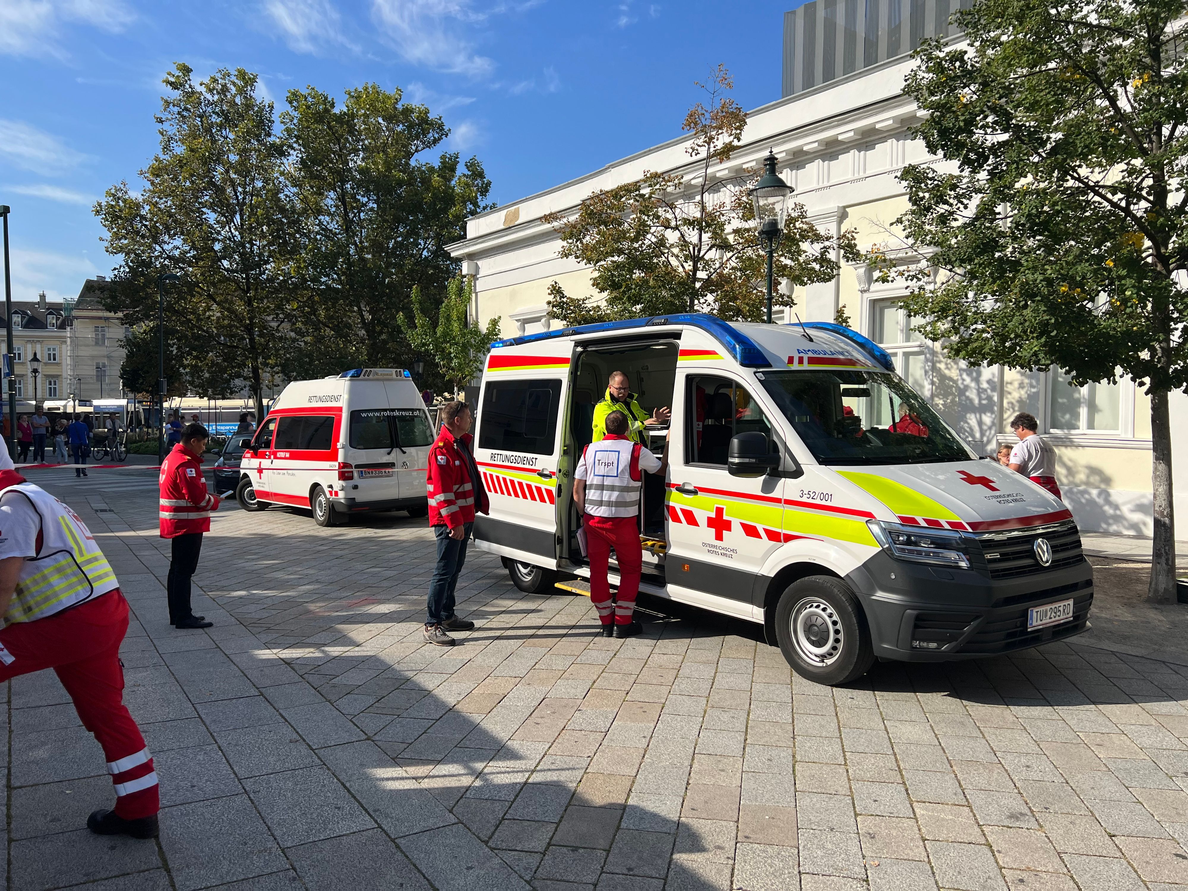 Reizgas-Alarm In Gymnasium – Mehrere Verletzte | Heute.at