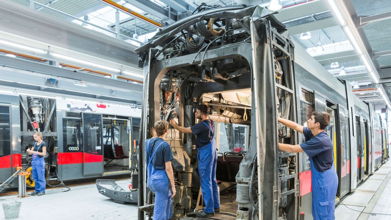Egal ob in der Werkstätte oder als Fahrer: Die Wiener Linien suchen weiter nach Mitarbeitern.