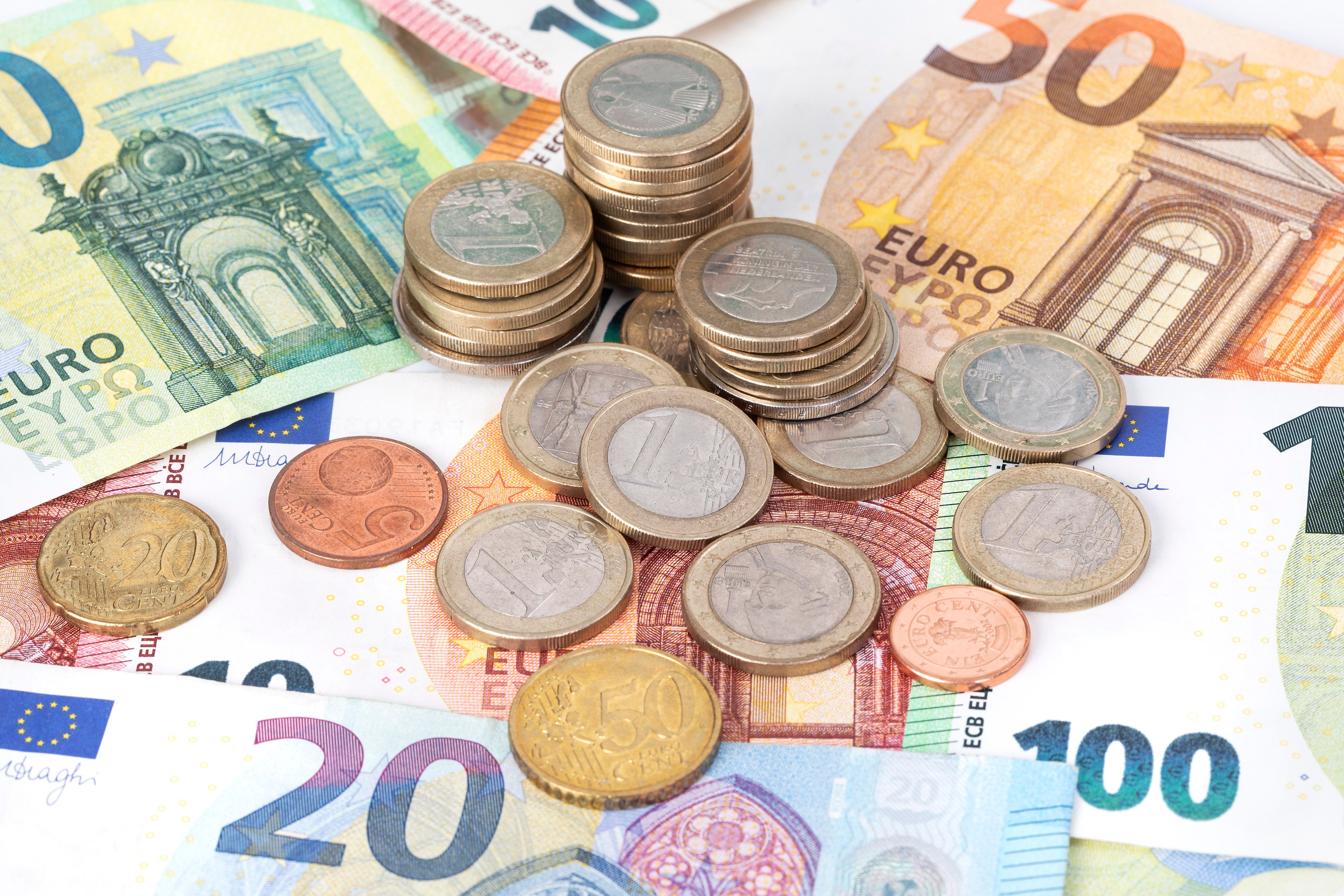 In Deutschland steigen die Preise nun deutlich langsamer an. (Symbolbild)