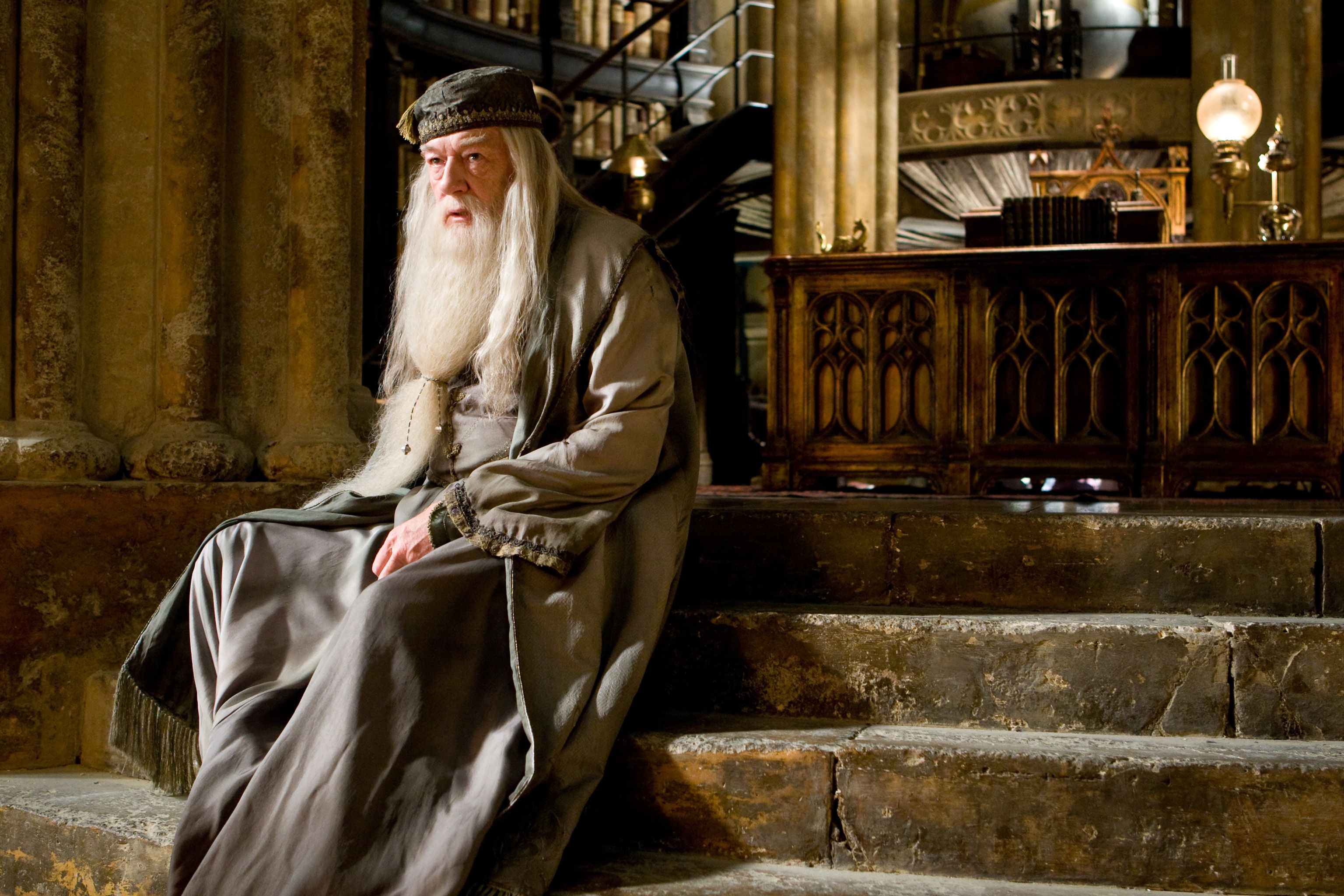 Sir Michael Gambon spielte Dumbledore in 
