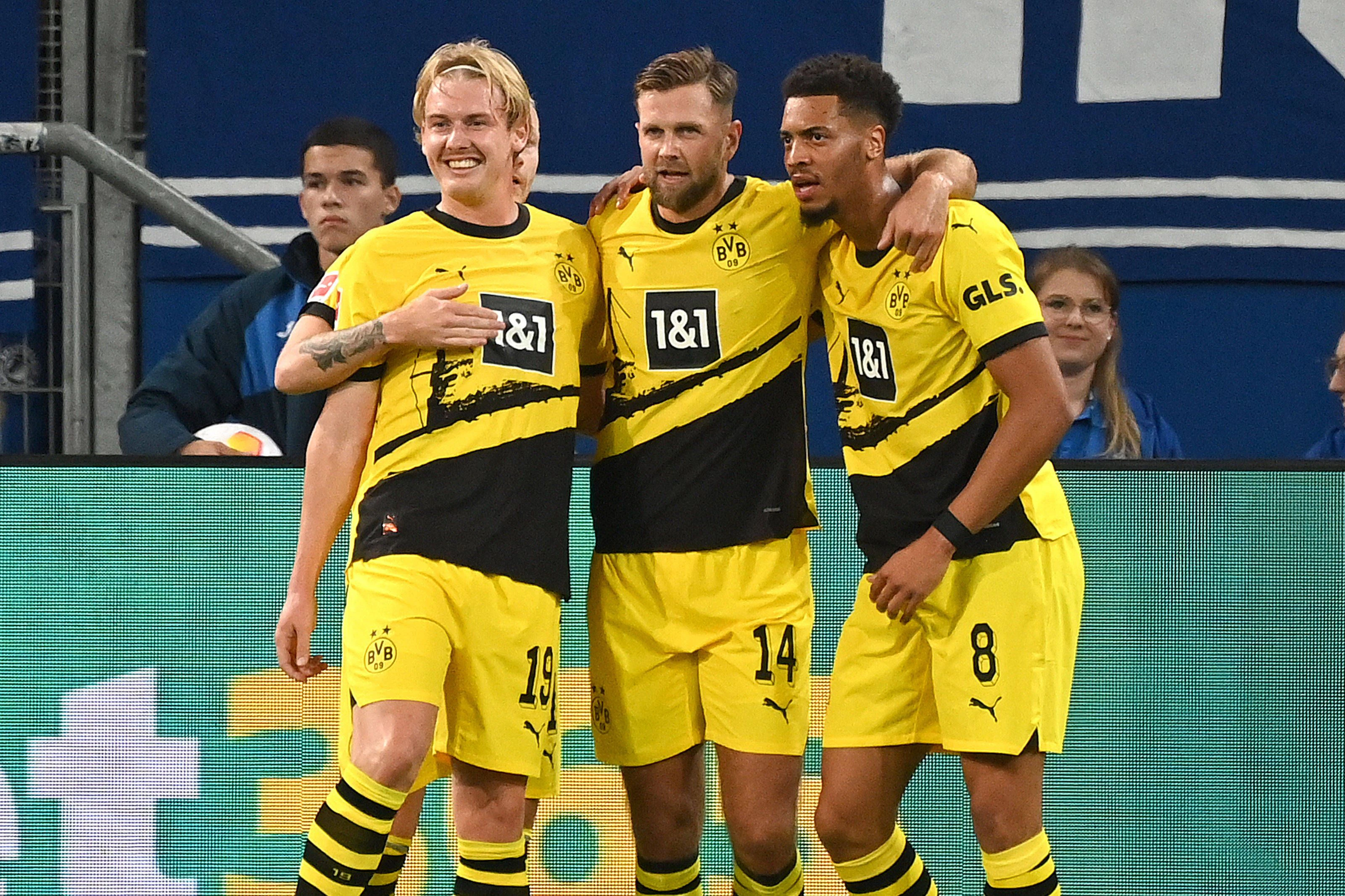 Borussia Dortmund legt in der sechsten Runde der deutschen Bundesliga vor. 