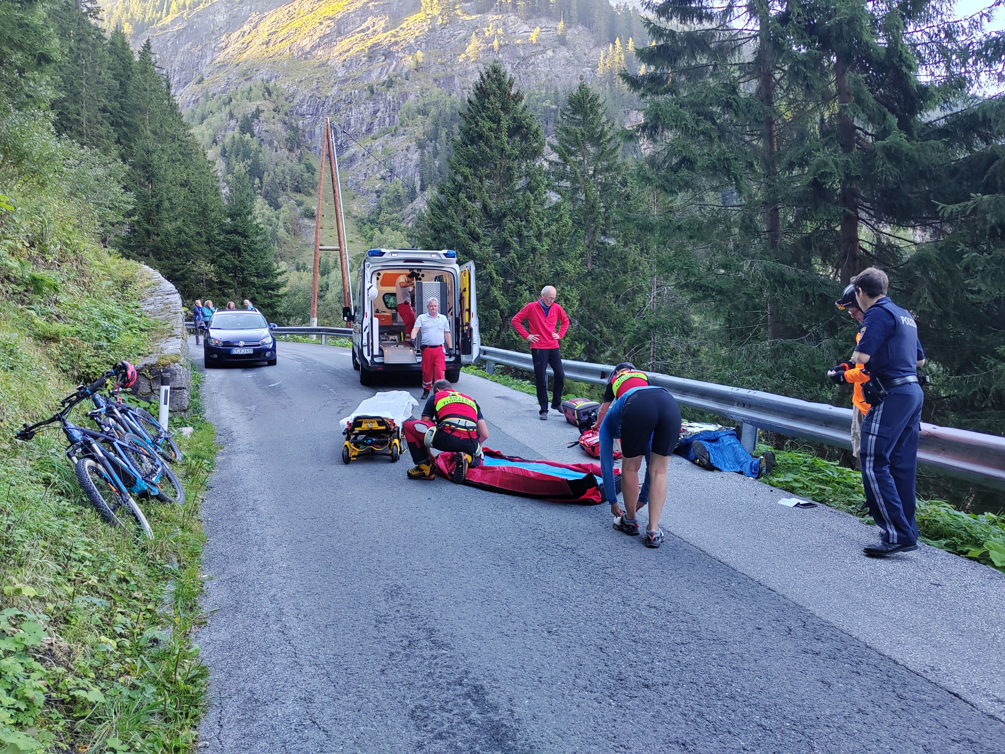 Die beiden Frauen wurden bei dem Unfall verletzt.