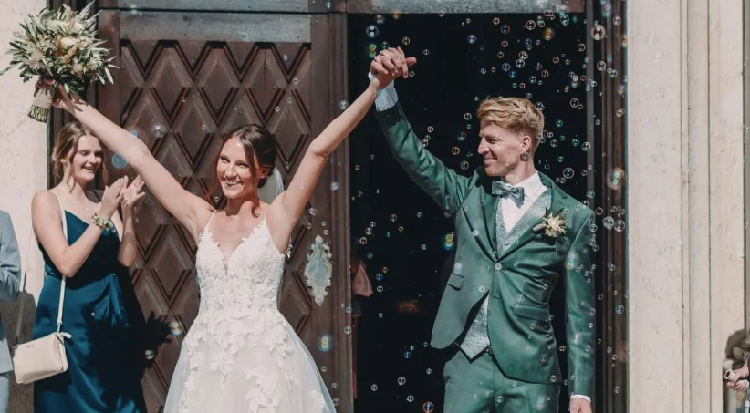 Michi Hayböck und seine Claudia