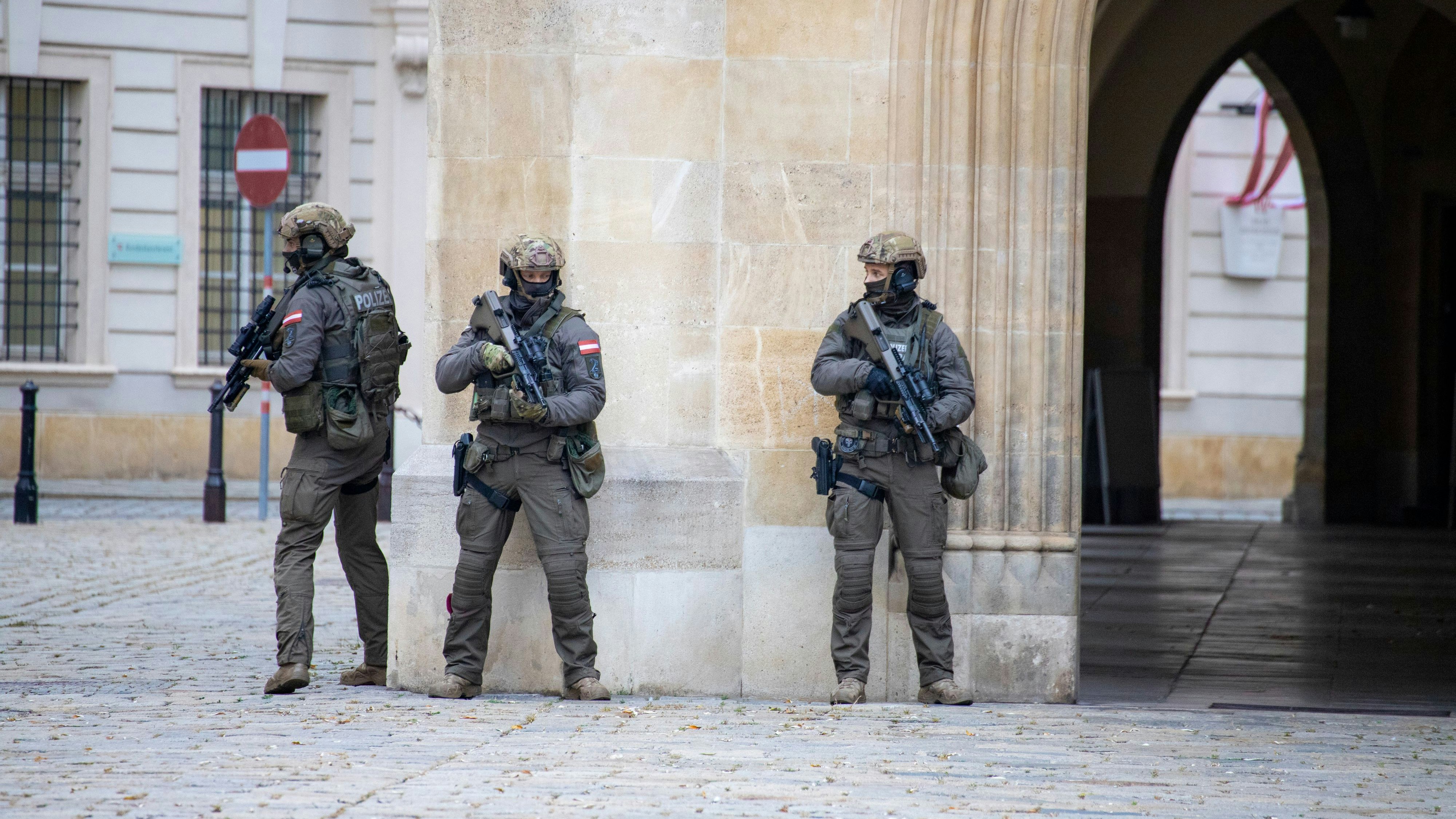 Beamte des Einsatzkommandos Cobra-Süd/DSE