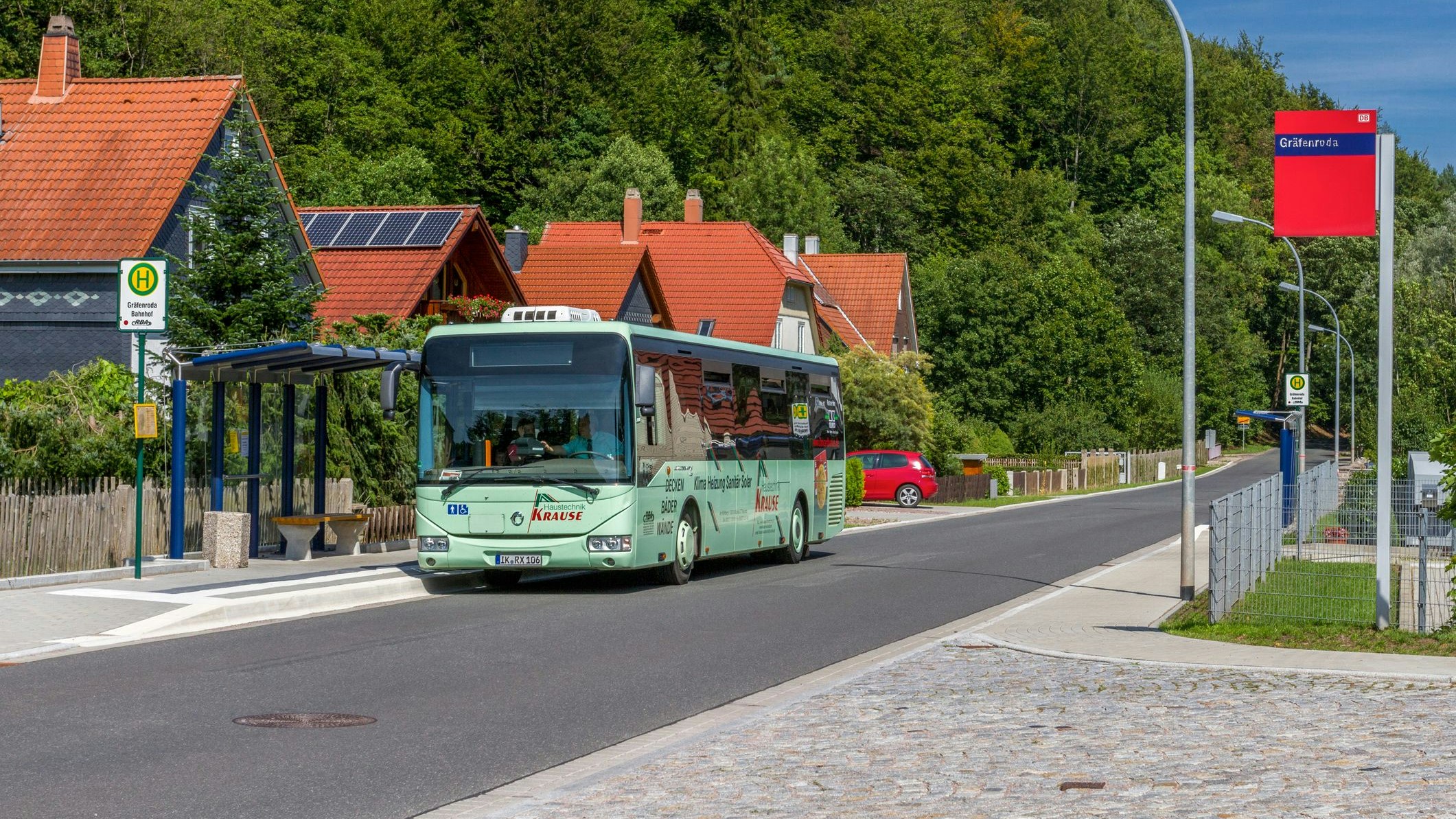 Der Vorfall ereignete sich an einer Bushaltestelle in Dornbirn.
