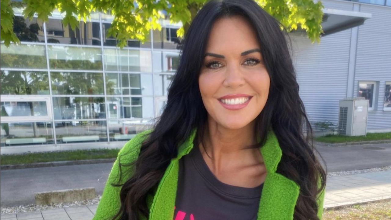 Heute.at - ORF-Lady Martina Reuter mistet ordentlich aus