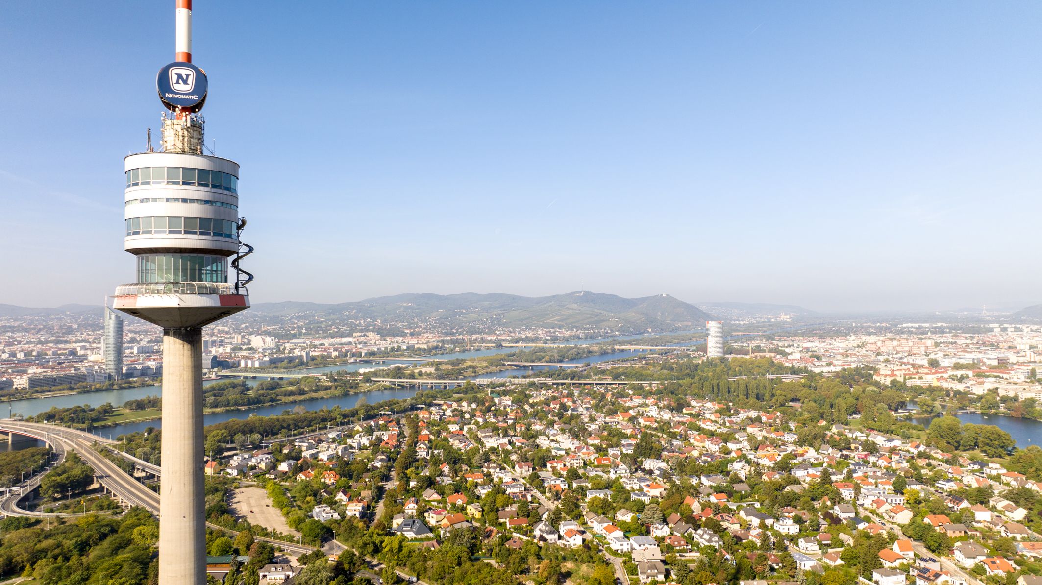 Aufgrund von Wasserschäden muss der Donauturm bis voraussichtlich 17.September geschlossen bleiben.