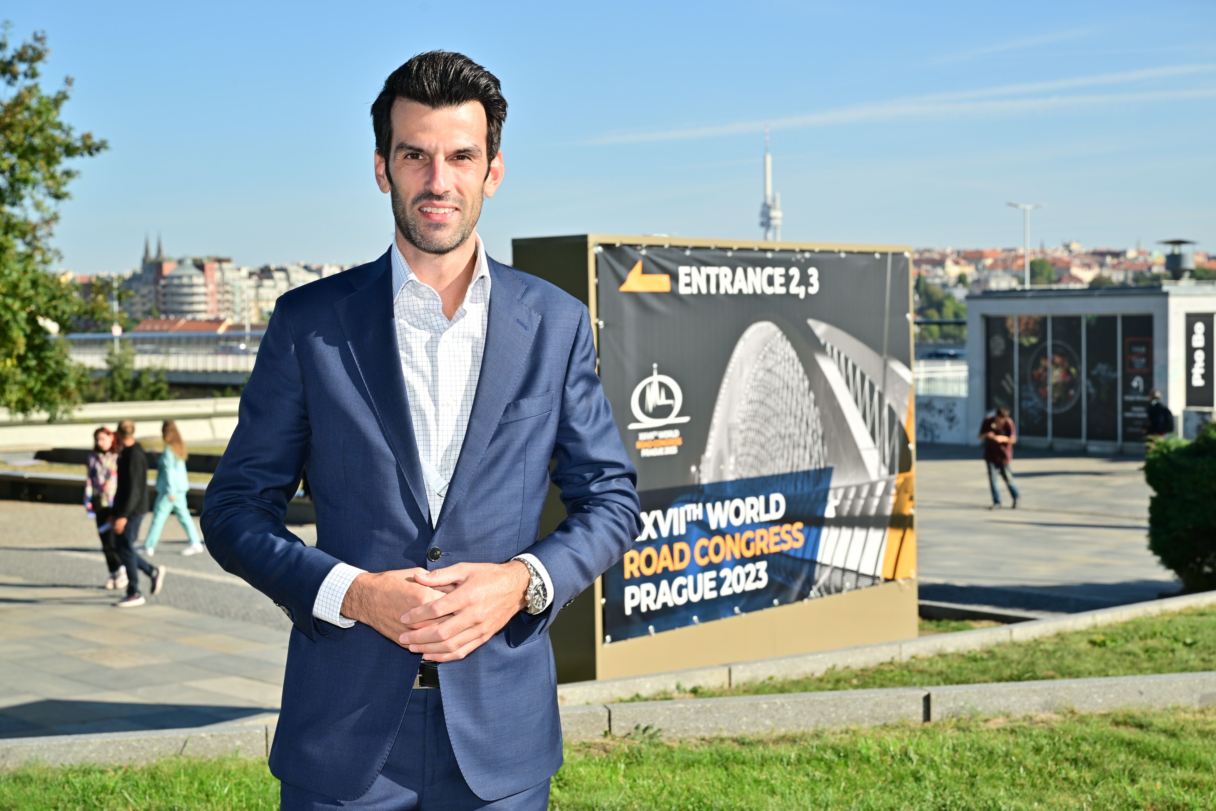 Landesvize Udo Landbauer war in Prag beim dort stattfindenden Weltstraßenkongress.